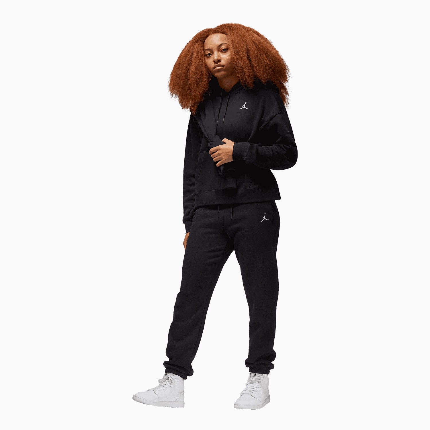 jordan-womens-brooklyn-fleece-outfit-fn4488-010-fn4494-010