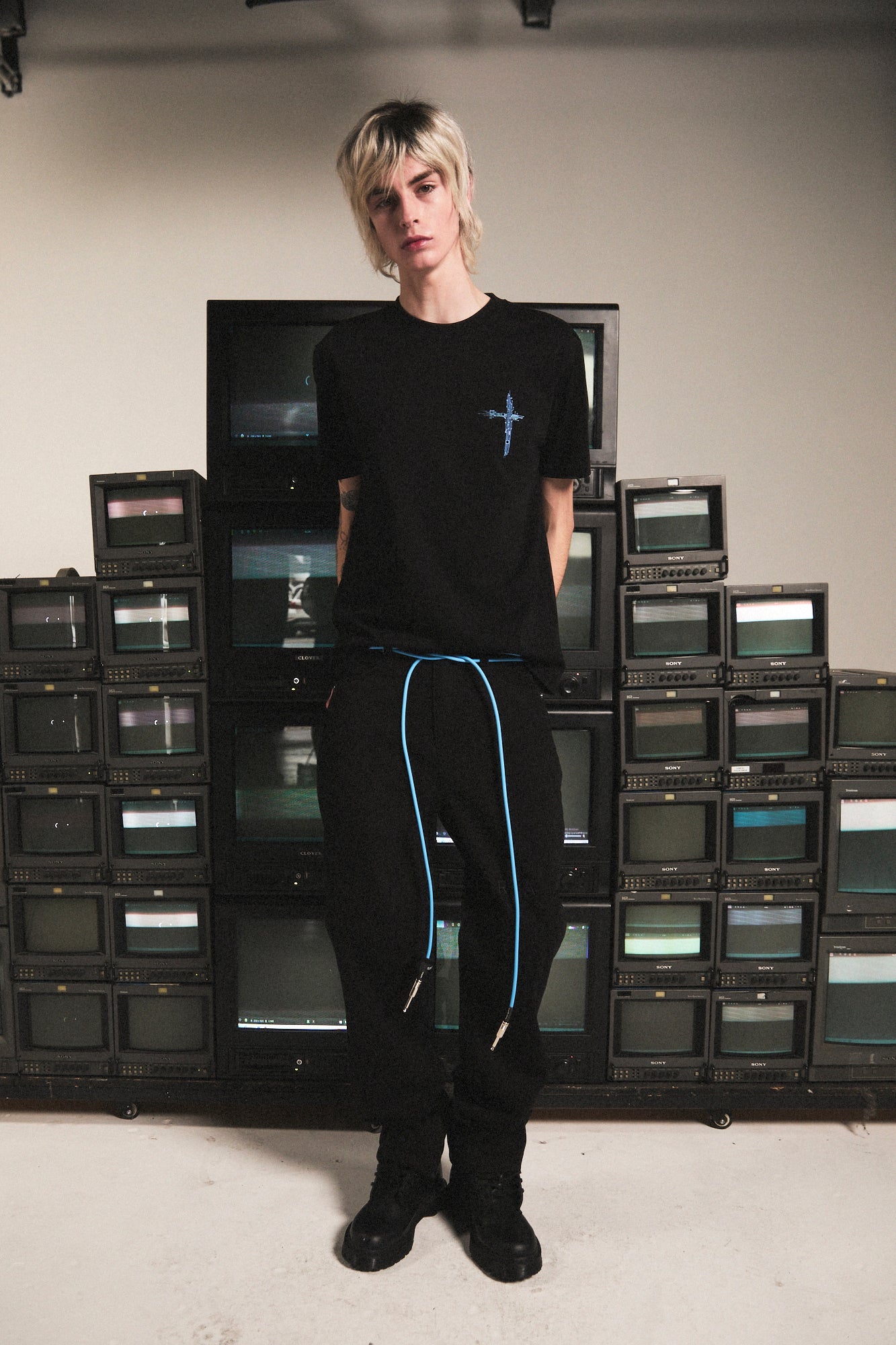 Men's Liam Black Circuit Cross T-Shirt