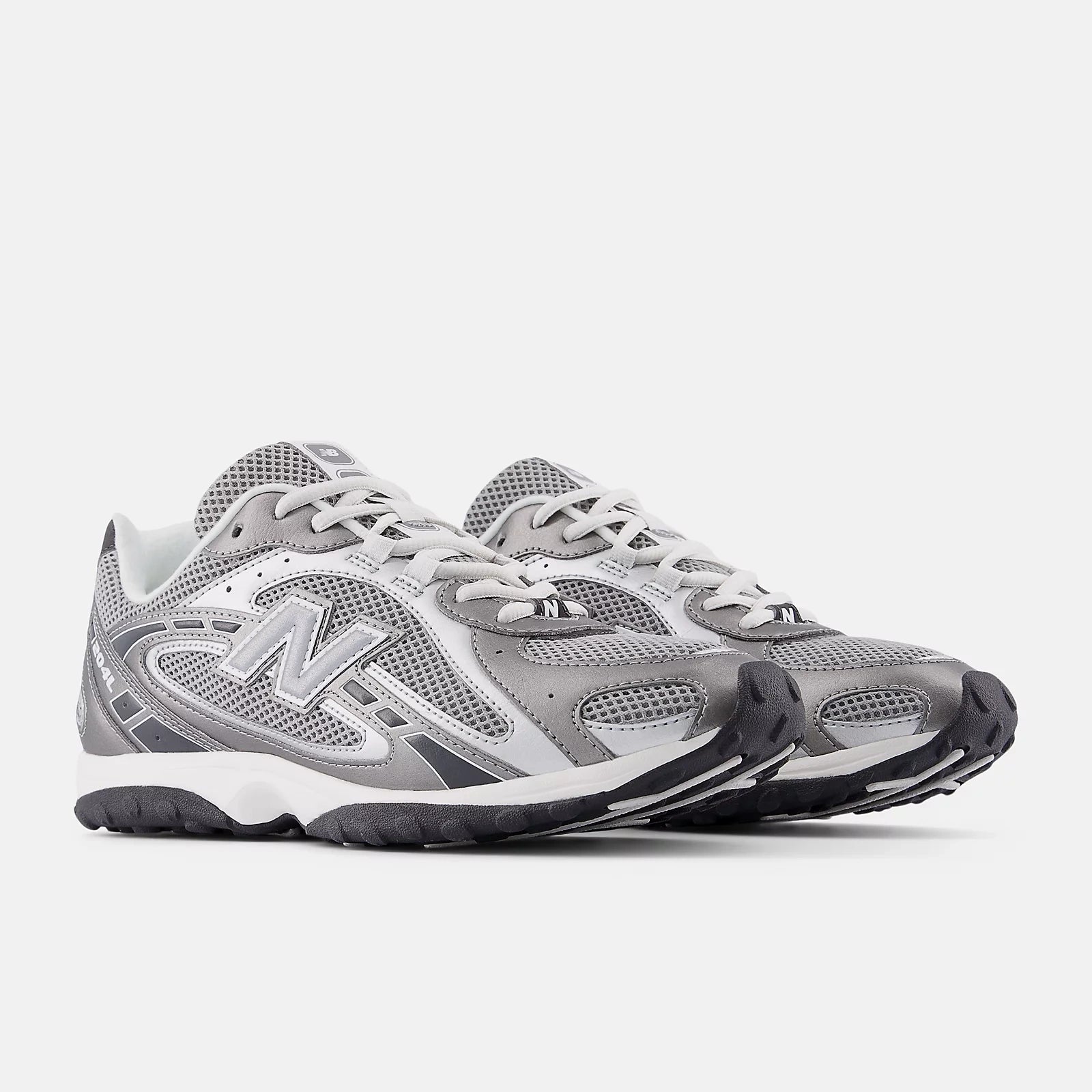 204L "Dark Silver Metallic"