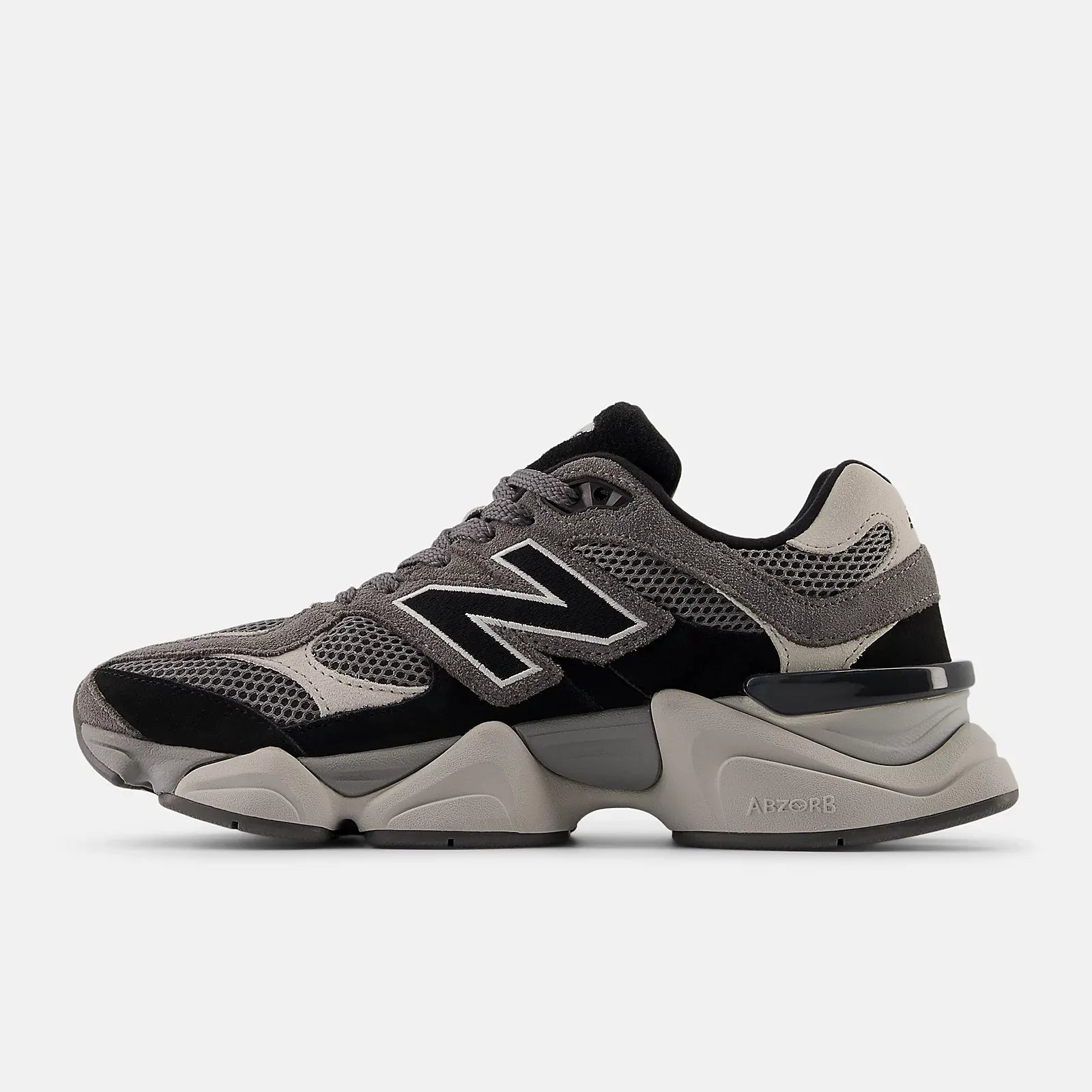 9060 "Black Castlerock"