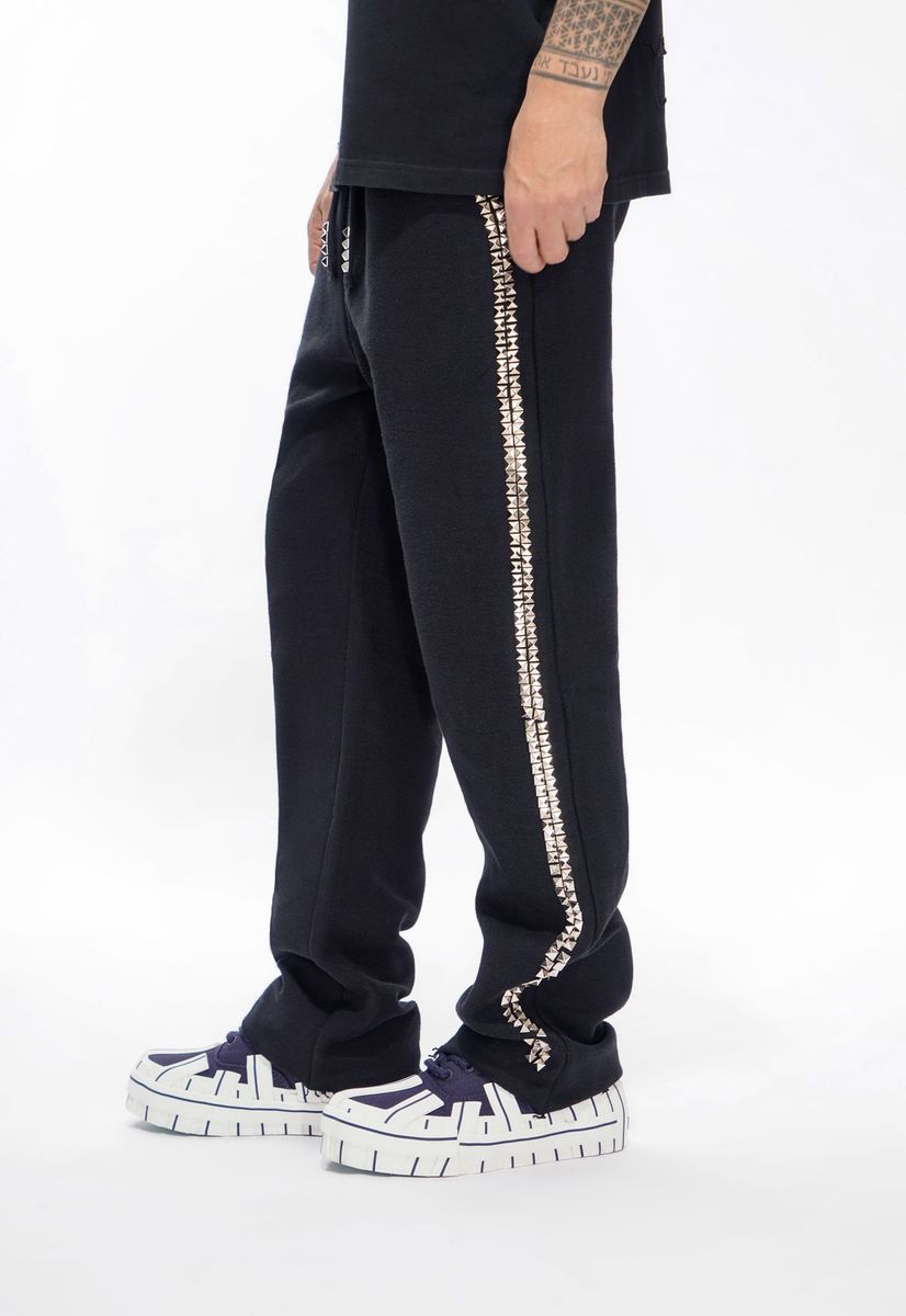 Men's Hand It Saturn Outfit