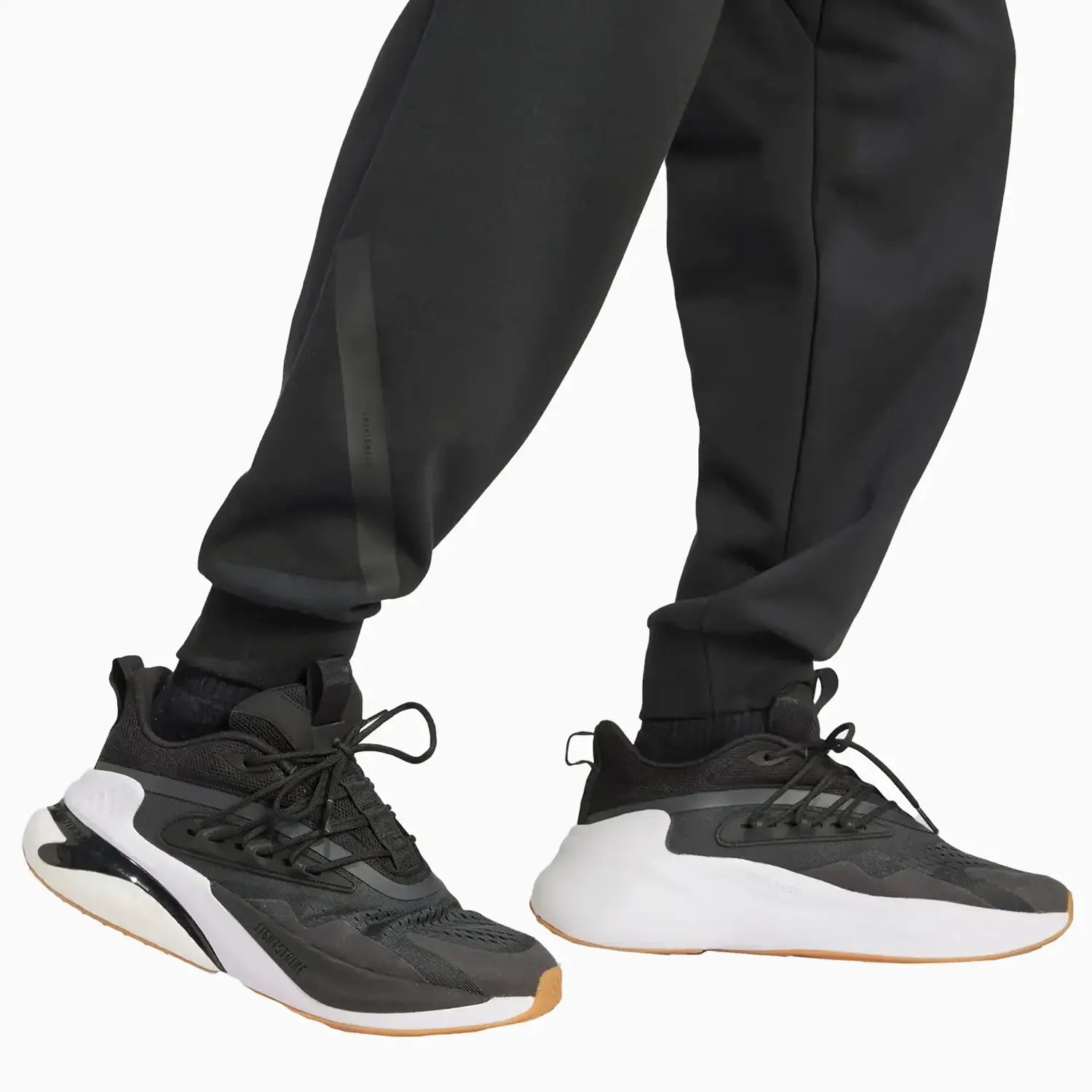 adidas Men's Sportswear Z.N.E Outfit