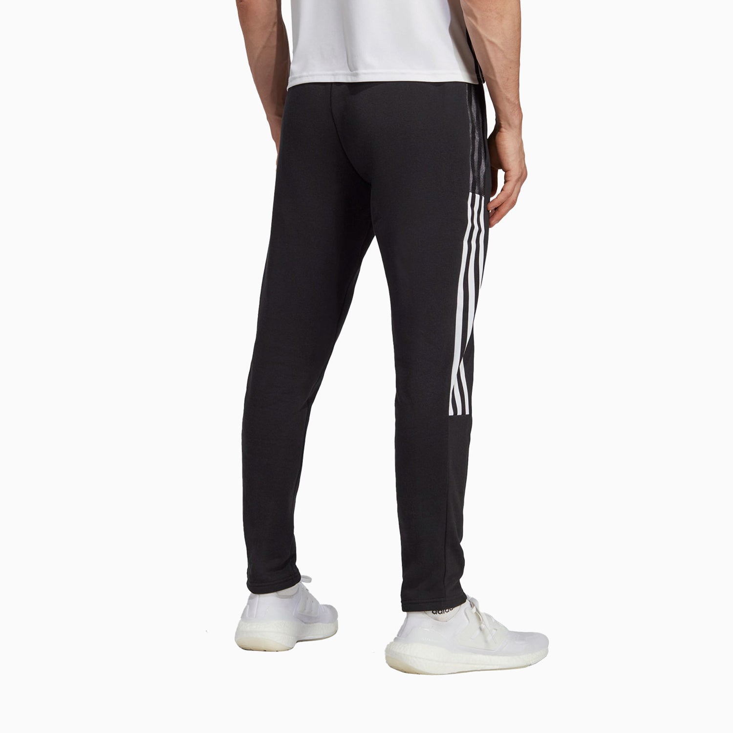 adidas-mens-tiro-21-sweat-pant-gm7336