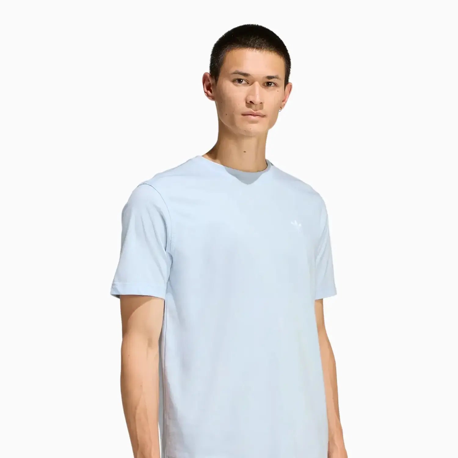 Men's Trefoil Essentials T-Shirt and Shorts Outfit