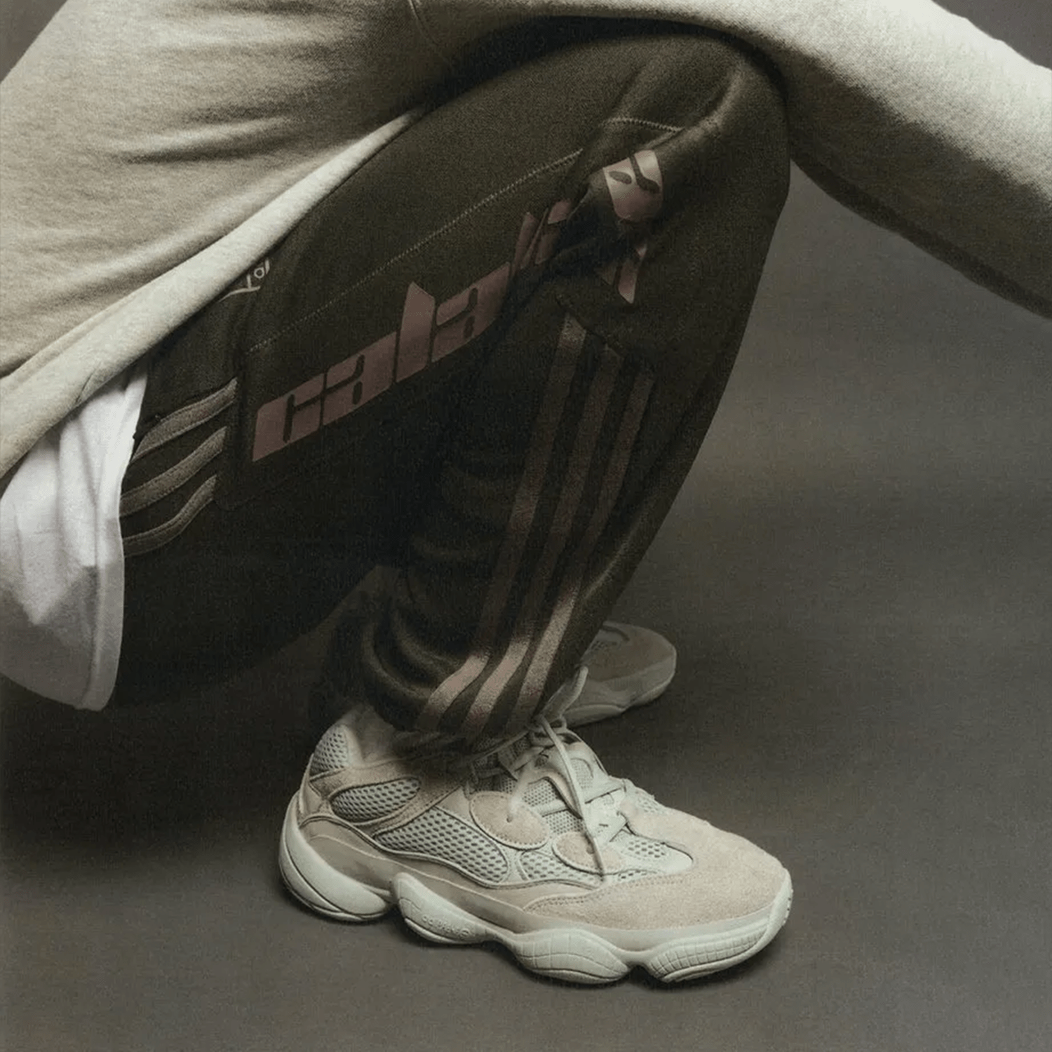 Yeezy 500 Stone Salt Grey 4