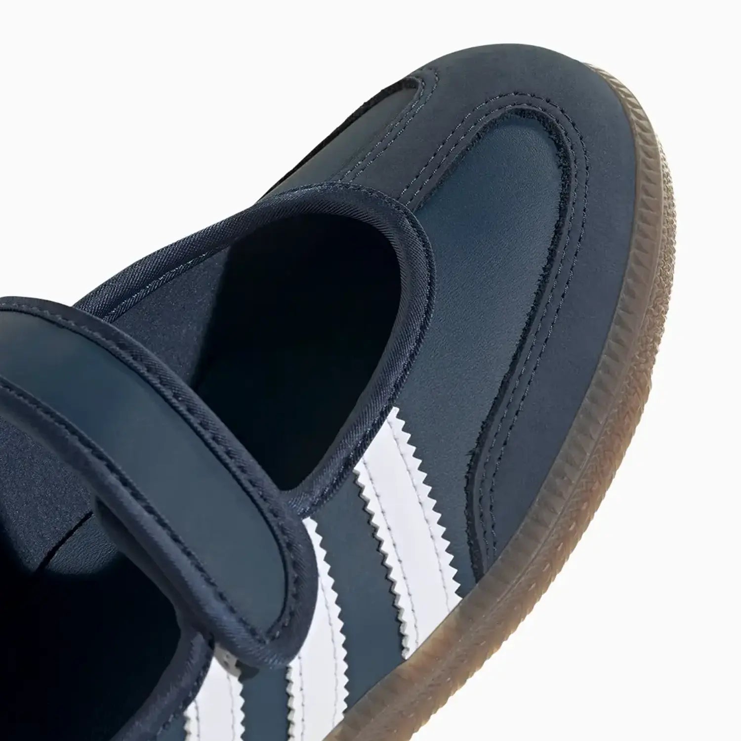 adidas Women's Samba Jane "Crew Navy White" adidas Women's Samba Jane "Crew Navy White"