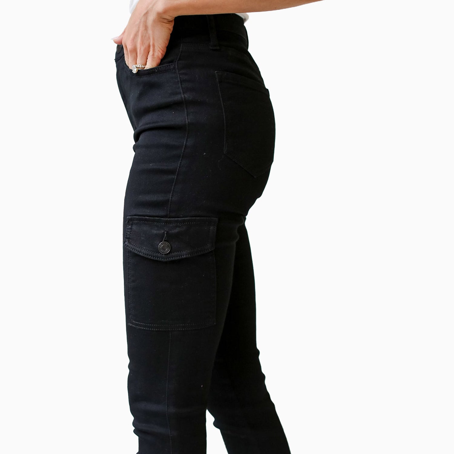 cello-jeans-womens-high-rise-cargo-jeggings-denim-pant-am19021-blk