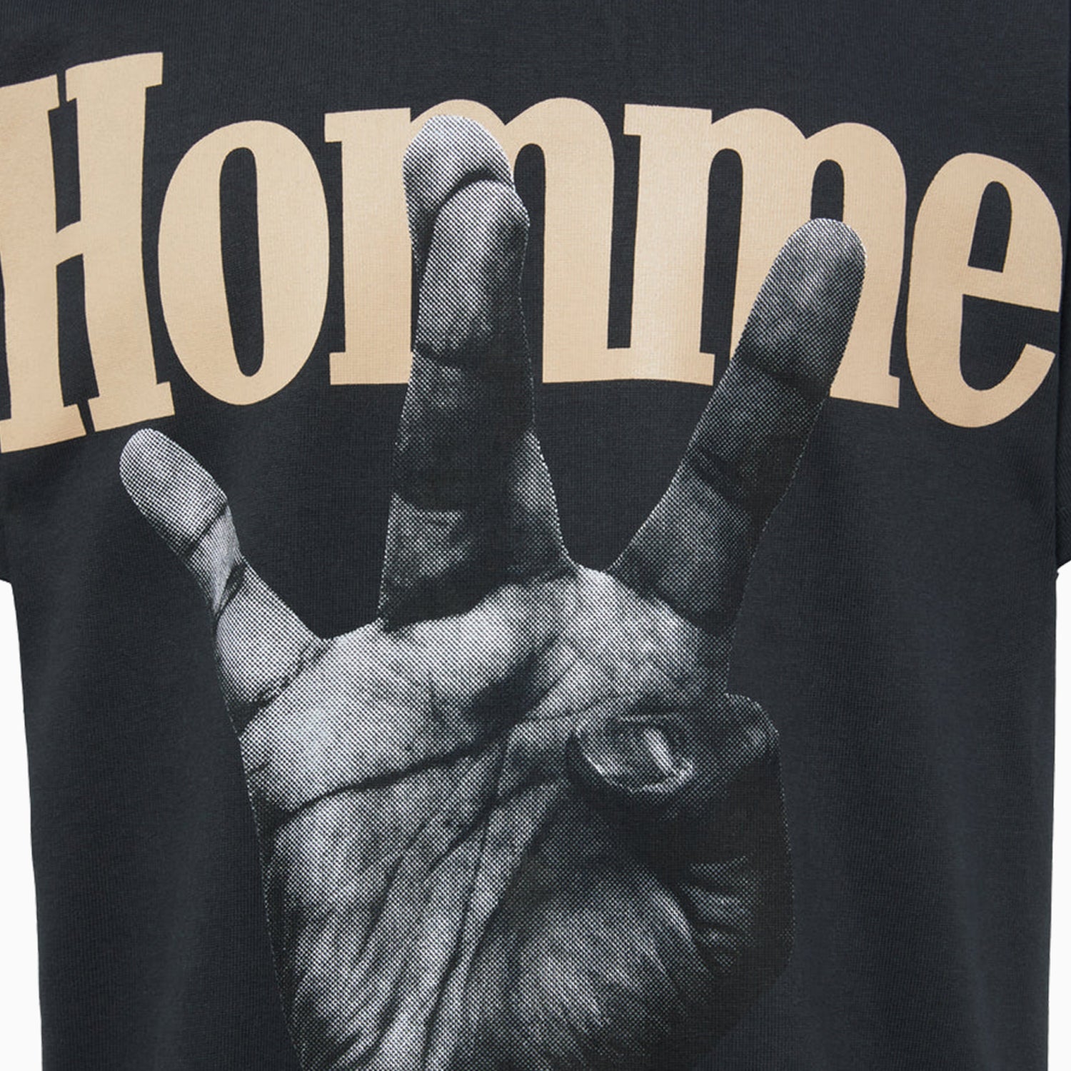 homme-femme-mens-twisted-fingers-charcoal-t-shirt-fall202235-3-chr