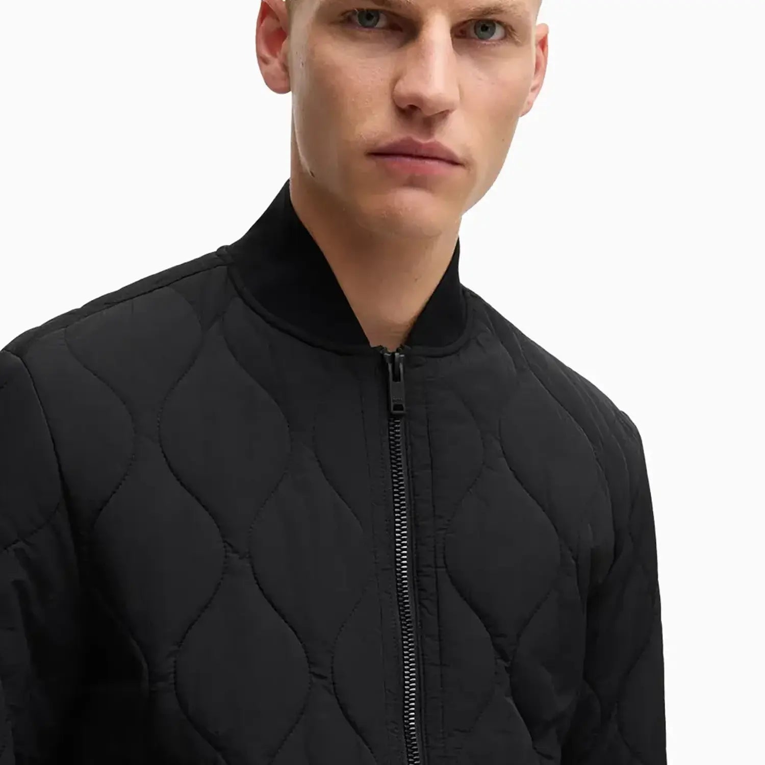 hugo-boss-mens-water-repellent-jacket-with-onion-quilting-50522218-001