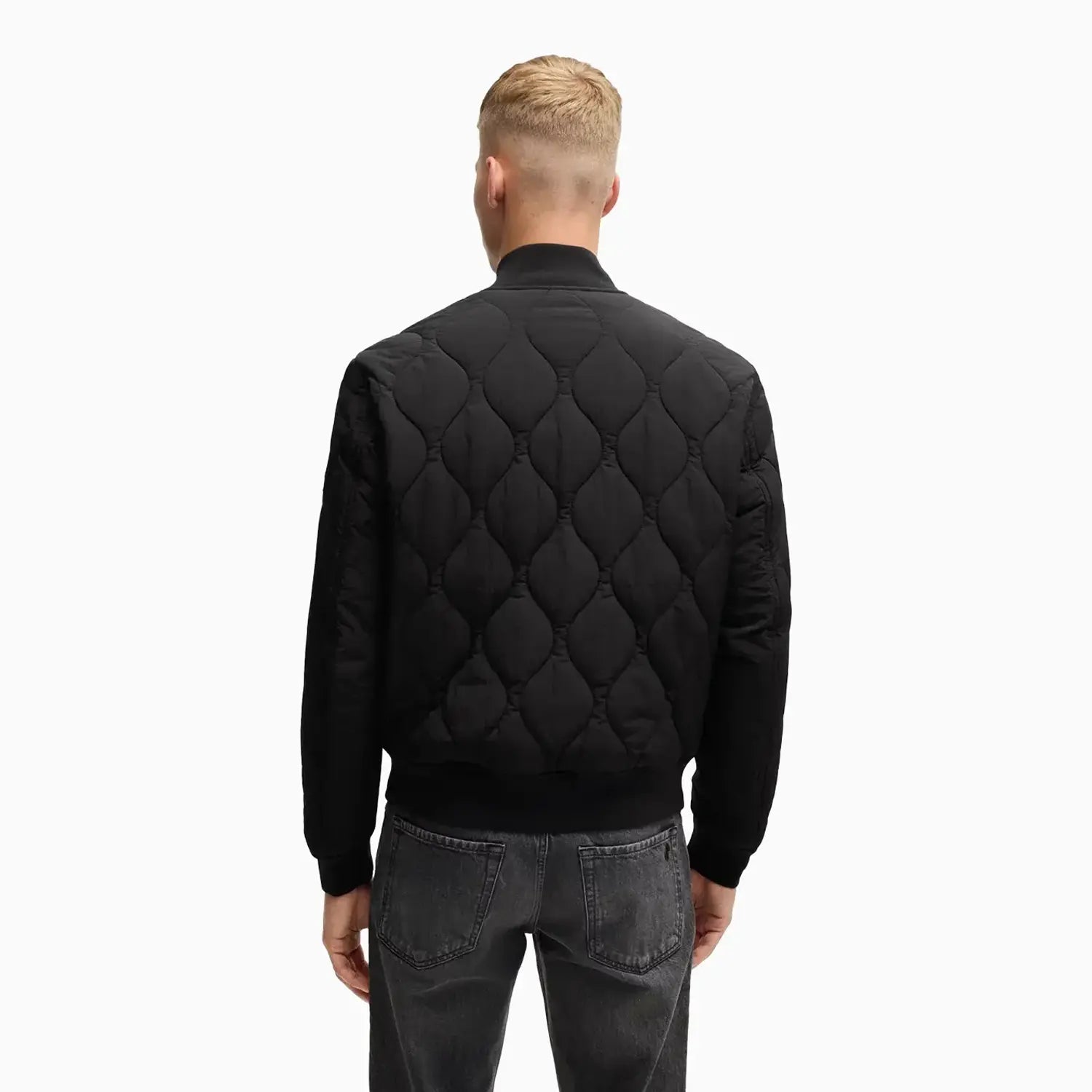 hugo-boss-mens-water-repellent-jacket-with-onion-quilting-50522218-001