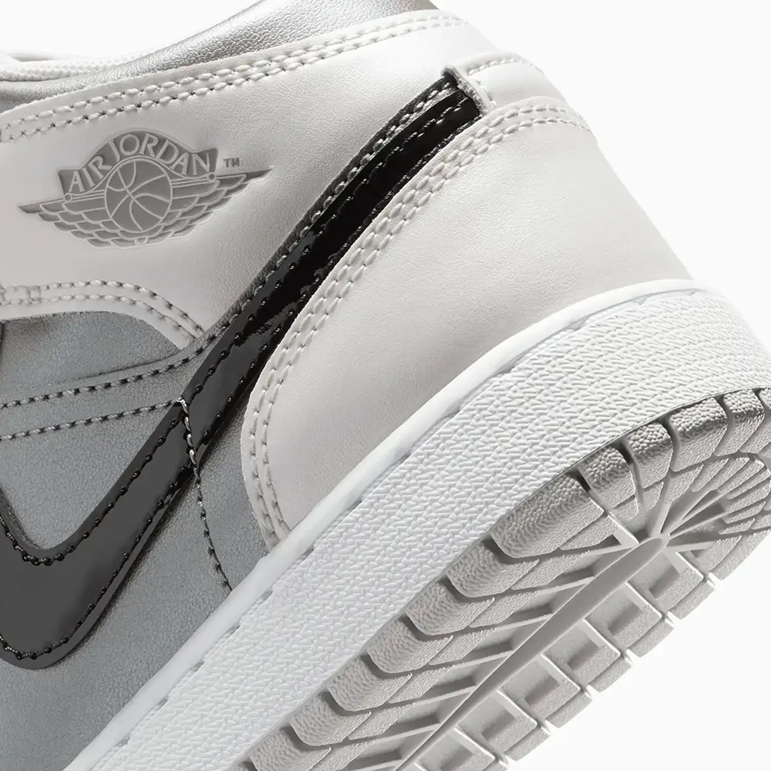 Kid's Air Jordan 1 Mid SE "Inspired by the Greatest" Grade School