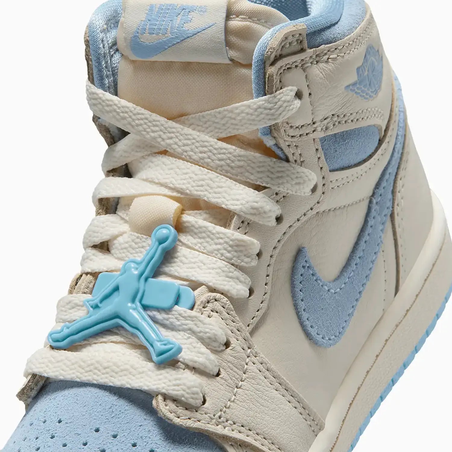 Kid's Jordan 1 Retro OG "Pale Ivory Psychic Blue" Pre School