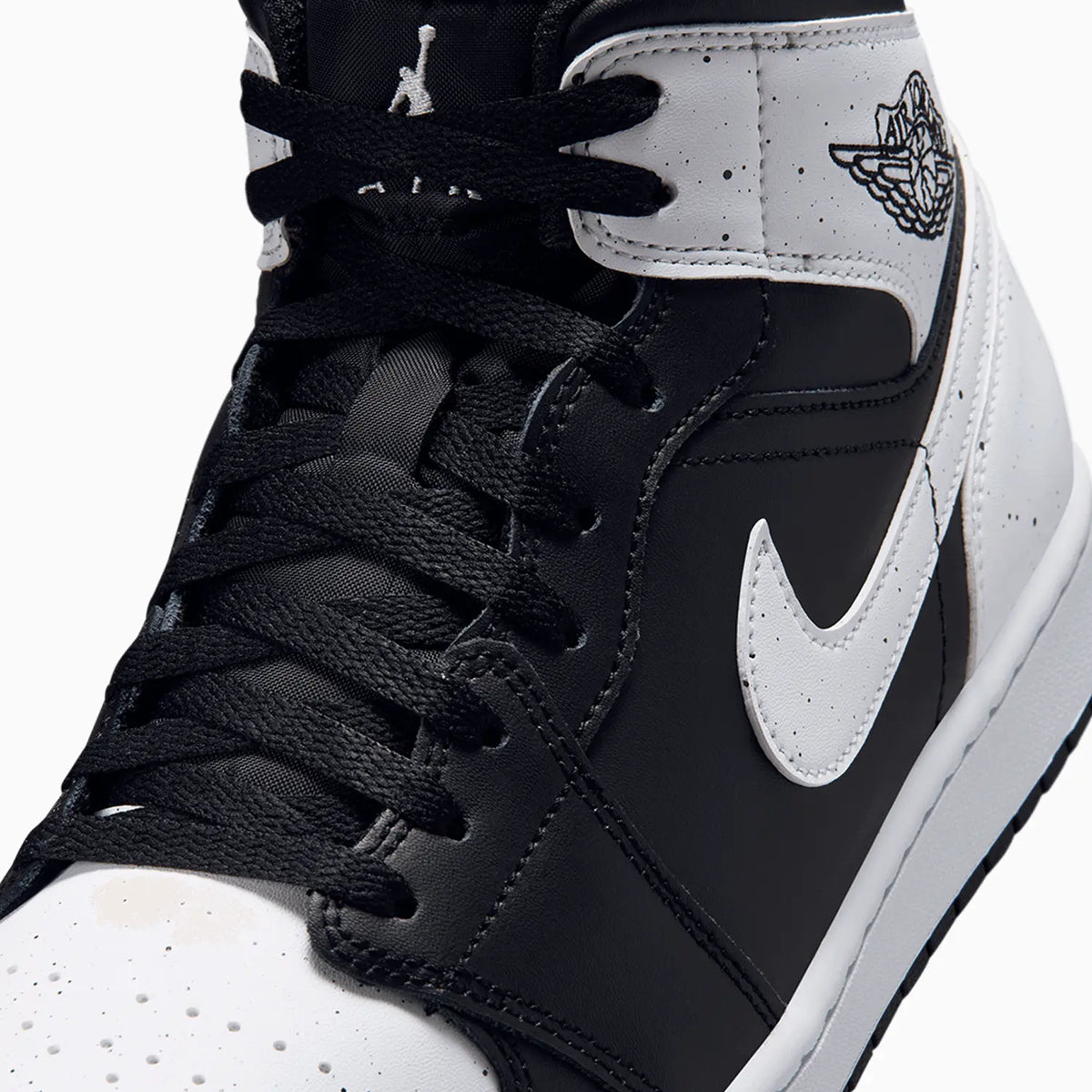 Men's Air Jordan 1 Mid SE "Oreo" Jordan - Tops and Bottoms USA