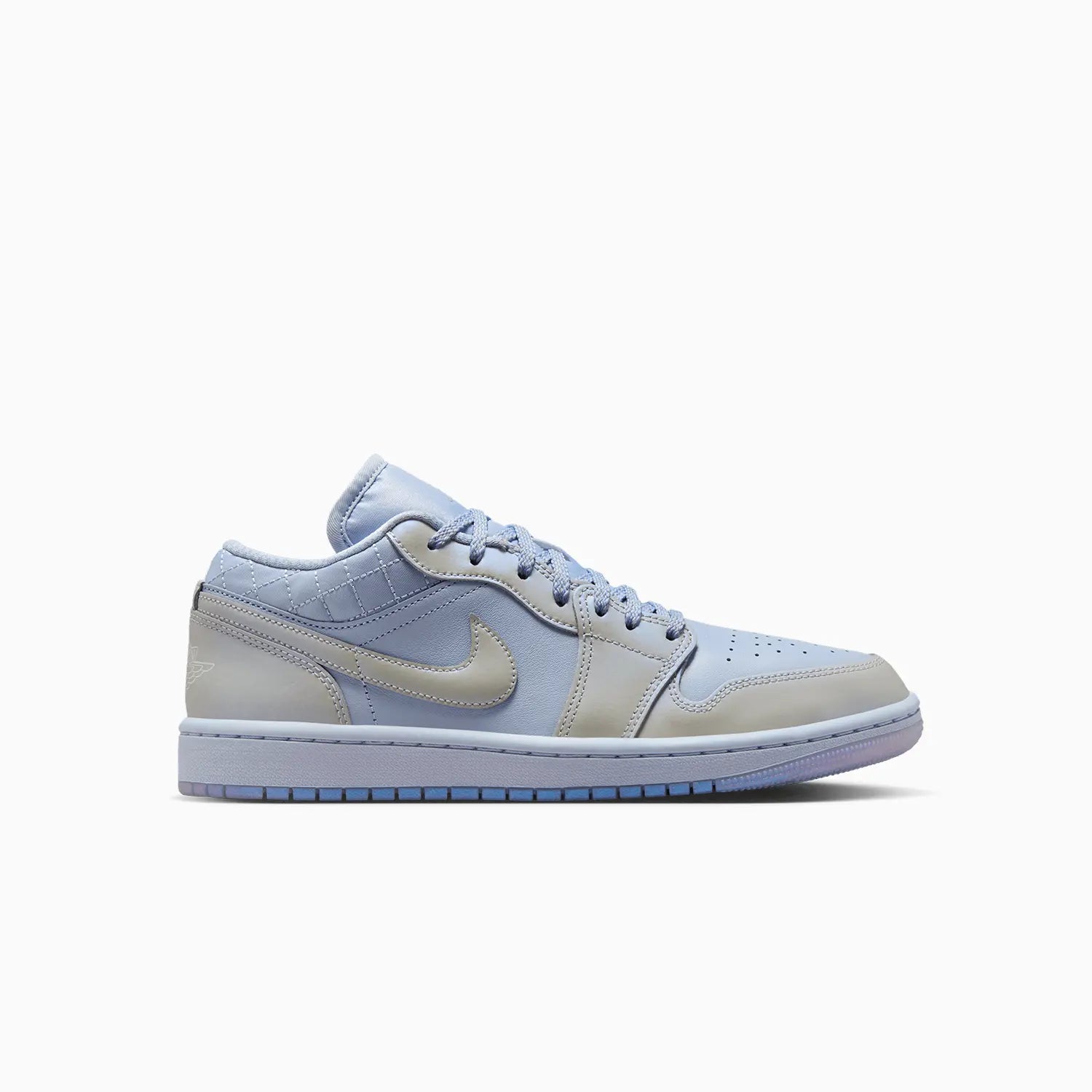 Women's Air Jordan 1 Low SE "Ghost Pearlized Quilt"