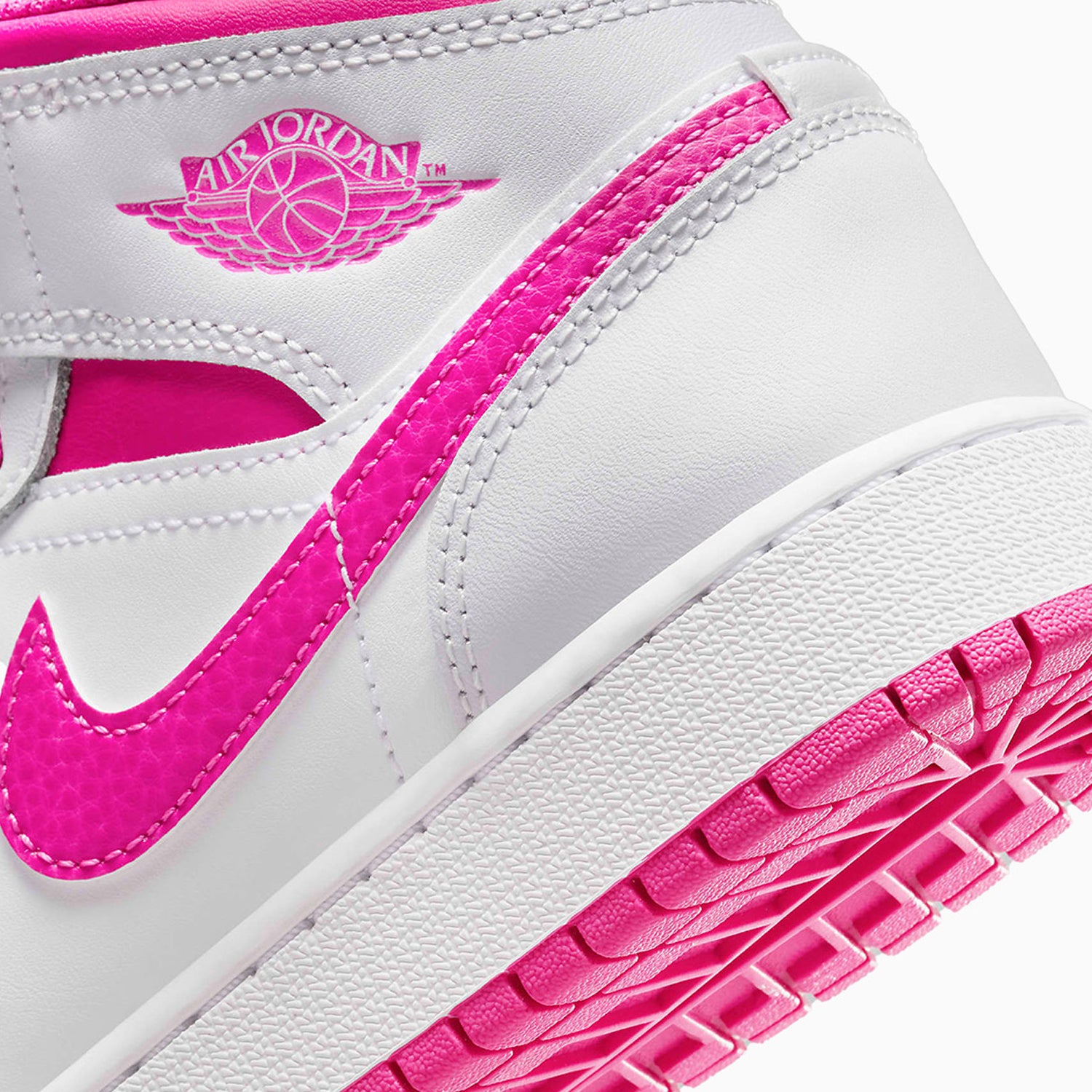 kids-air-jordan-1-mid-grade-school-shoes-fd8780-500