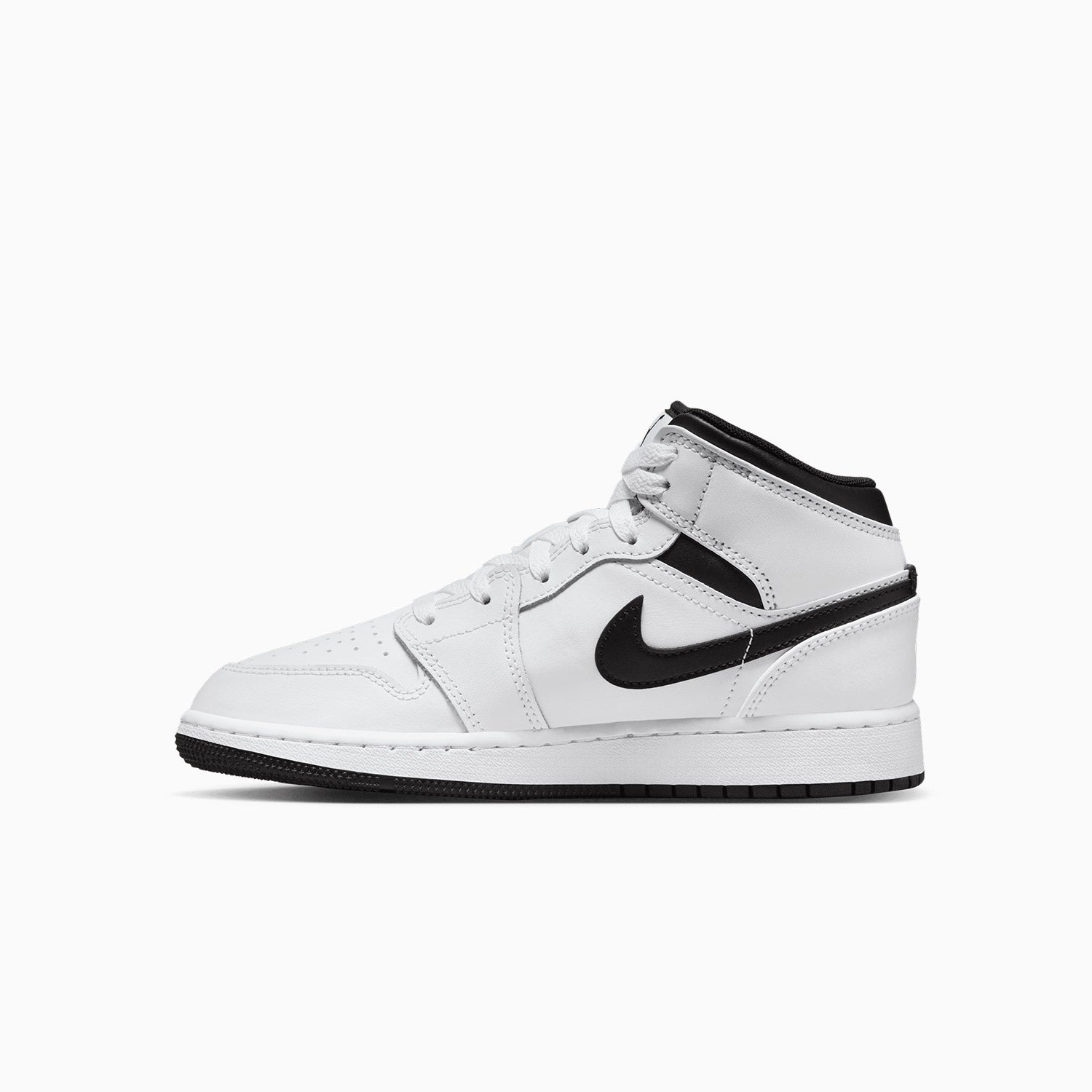 kids-air-jordan-1-mid-white-black-grade-school-shoes-dq8423-132