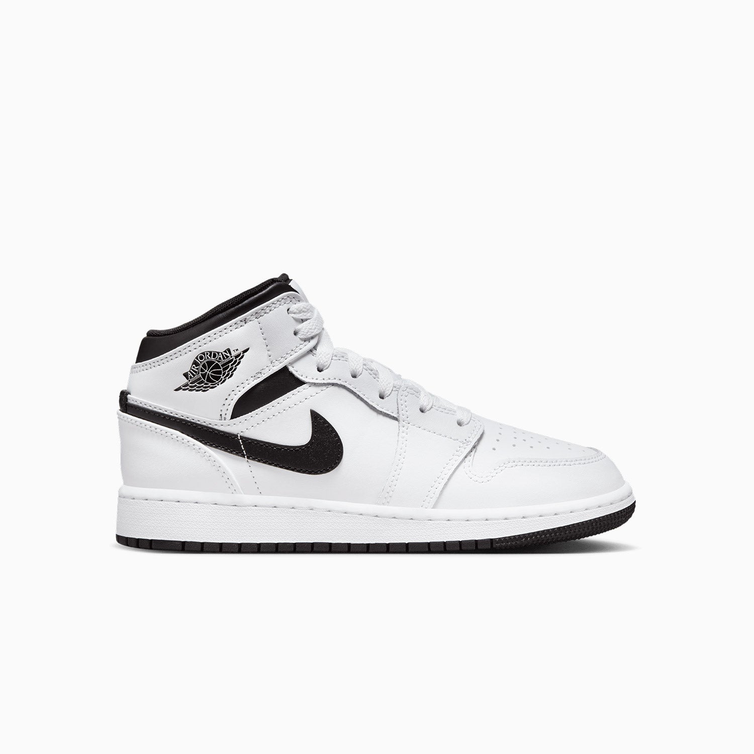kids-air-jordan-1-mid-white-black-grade-school-shoes-dq8423-132