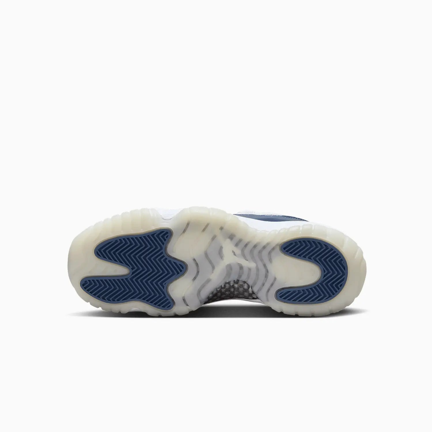 kids-air-jordan-11-retro-low-diffused-blue-grade-school-shoes-fv5121-104