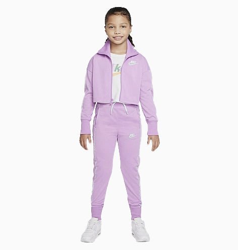 lavender nike outfit
