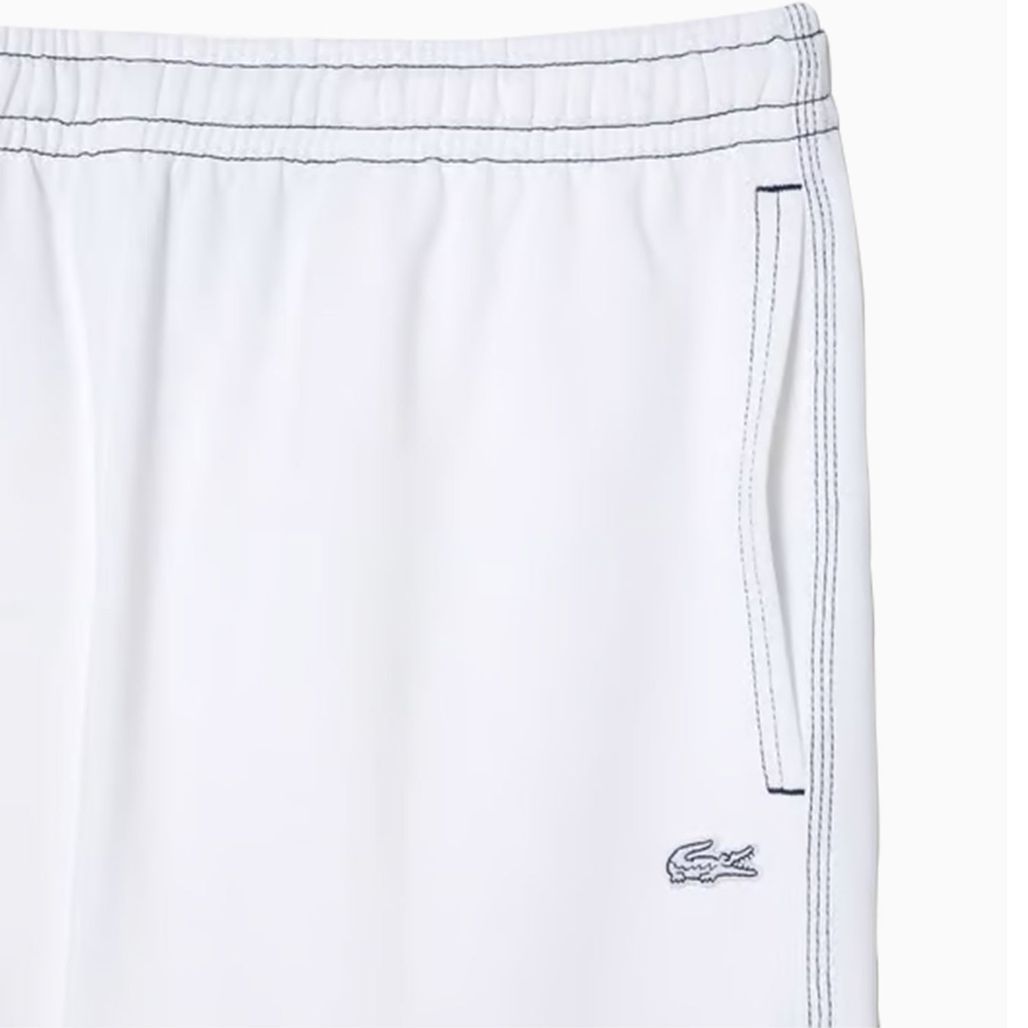 lacoste-mens-club-letters-outfit-th5440-001-gh5638-001