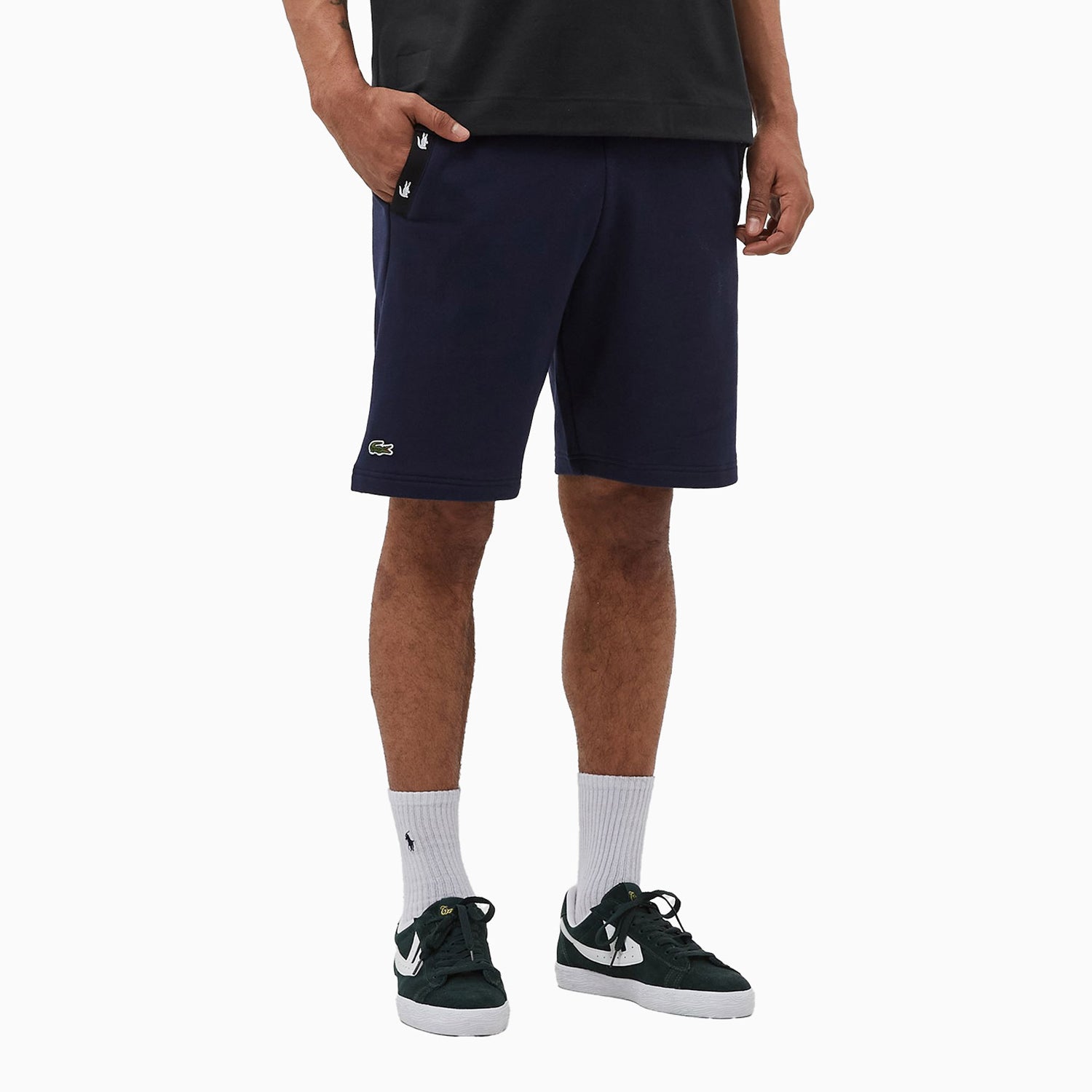 lacoste-mens-contrast-accents-fleece-shorts-gh5175-jb1