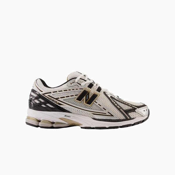 new-balance-1906r-metallic-