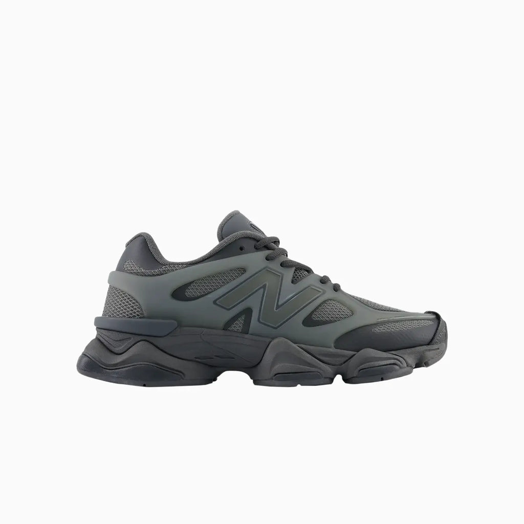 ニューバランス　9060 Black with black cement 24 New Balance 9060 X 