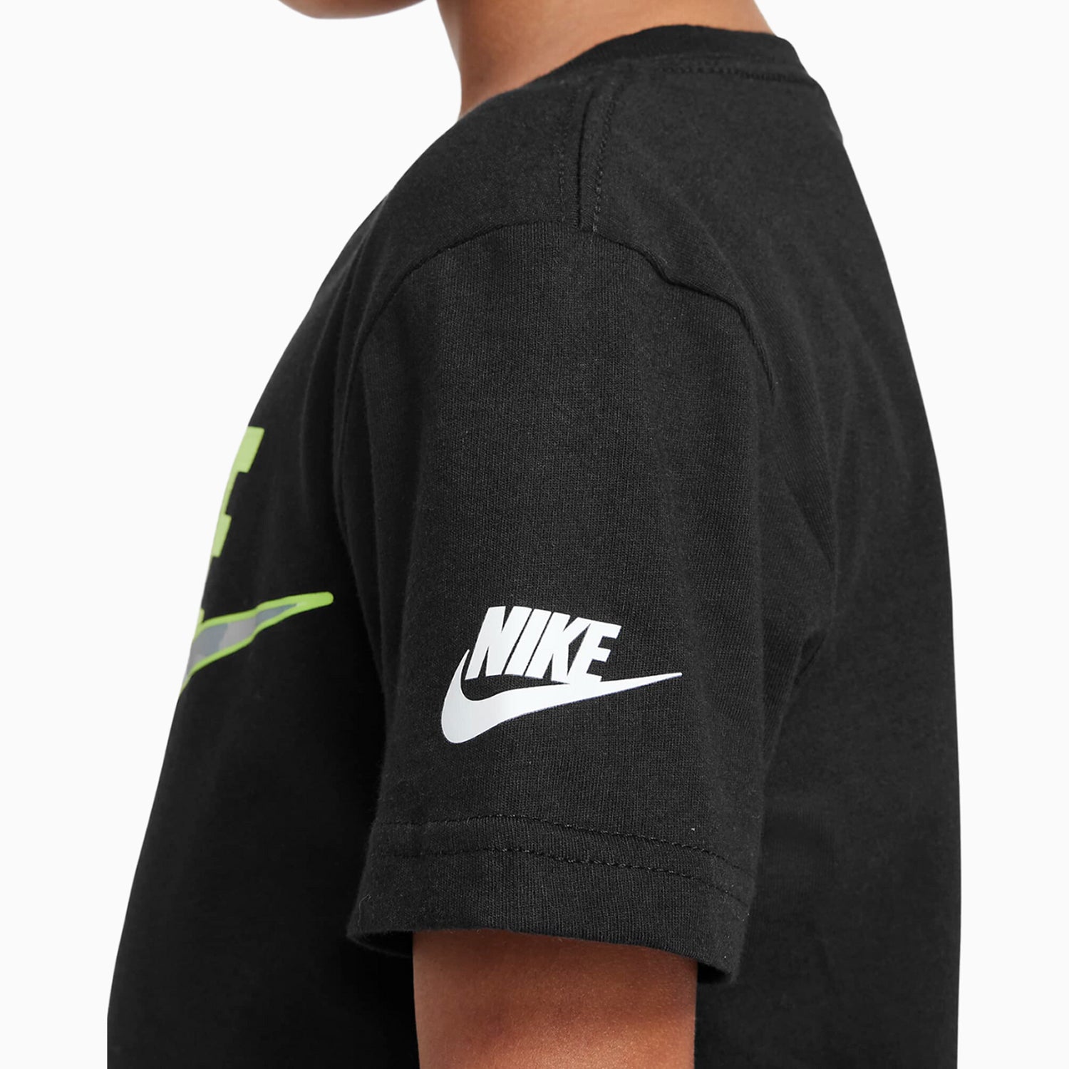 nike-kids-futura-craom-sportswear-t-shirt-86g886-023
