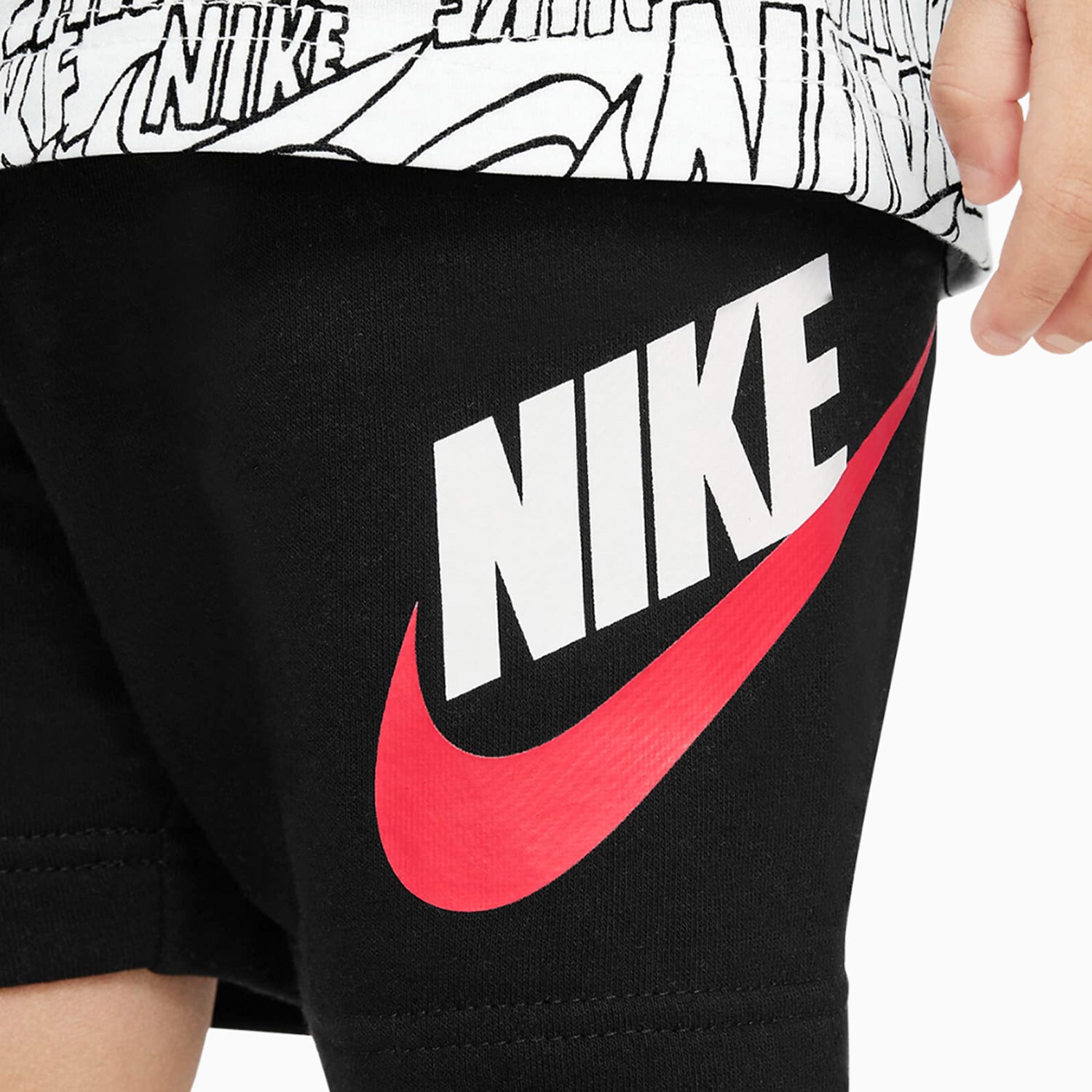 nike-kids-sportswear-t-shirt-and-shorts-outfit-66j217-023
