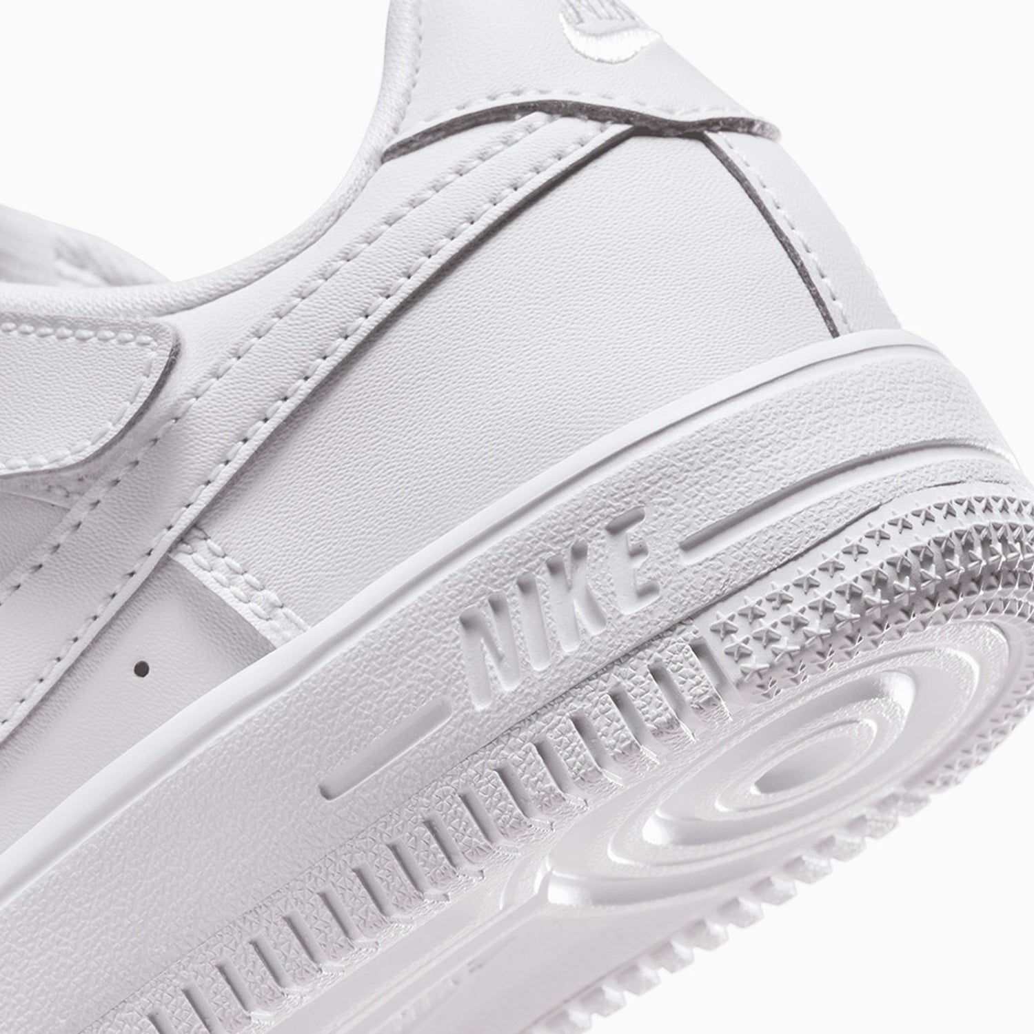 Kidâs Air Force 1 Low EasyOn