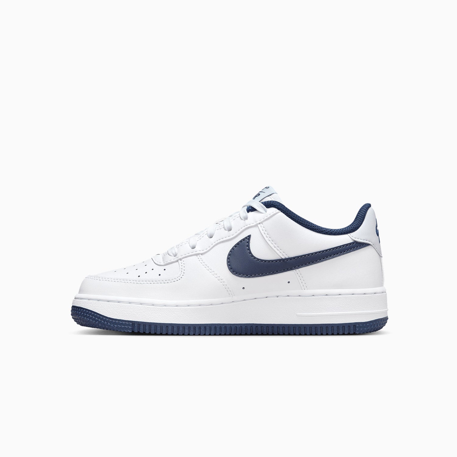 nike-kids-air-force-1-lv8-2-grade-school-shoes-fv5948-104