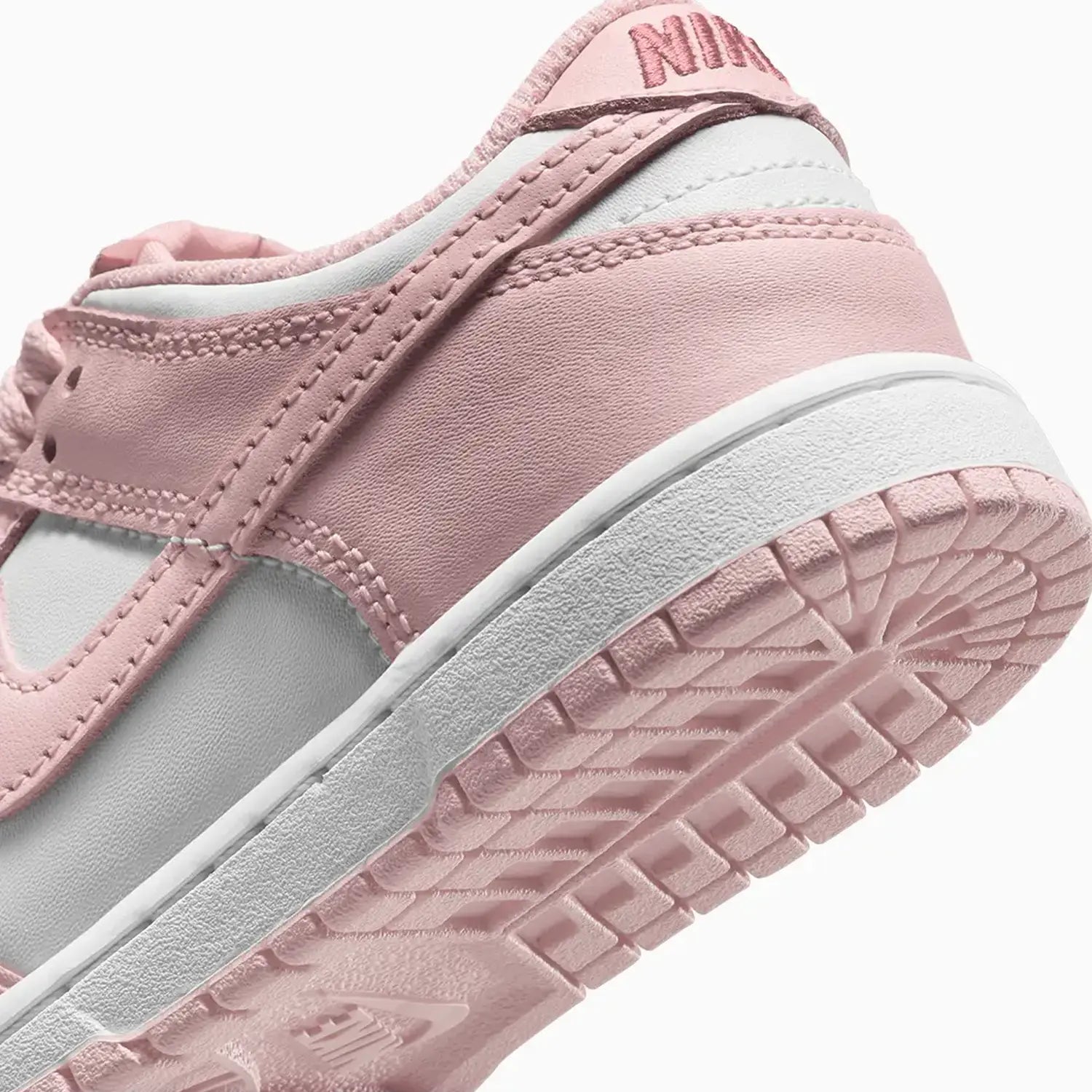 nike-kids-dunk-low-bp-pomegranate-pre-school-shoes-hv0930-100