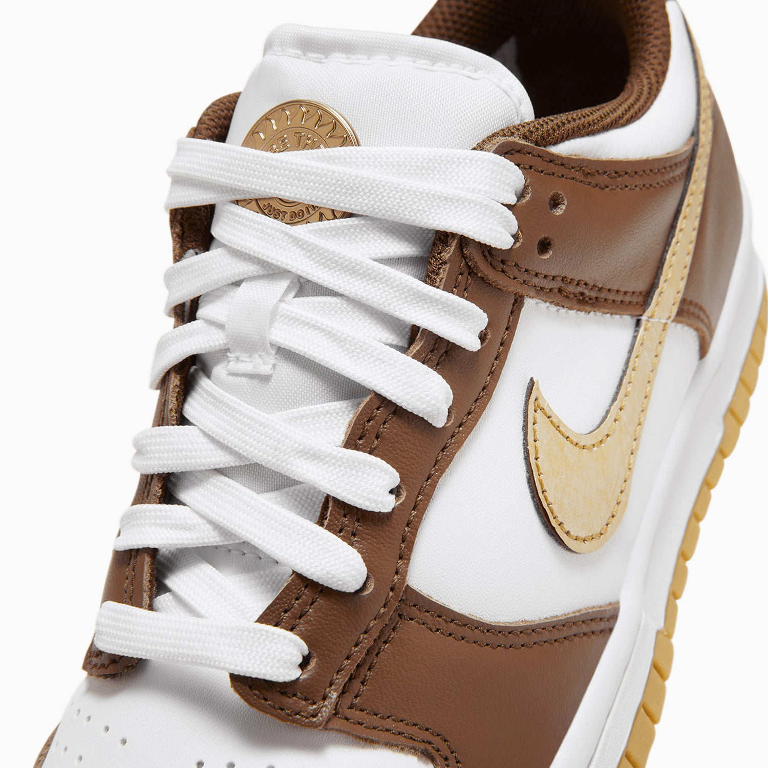 nike-kids-dunk-low-cacao-wow-grade-school-shoes-hm3725-171
