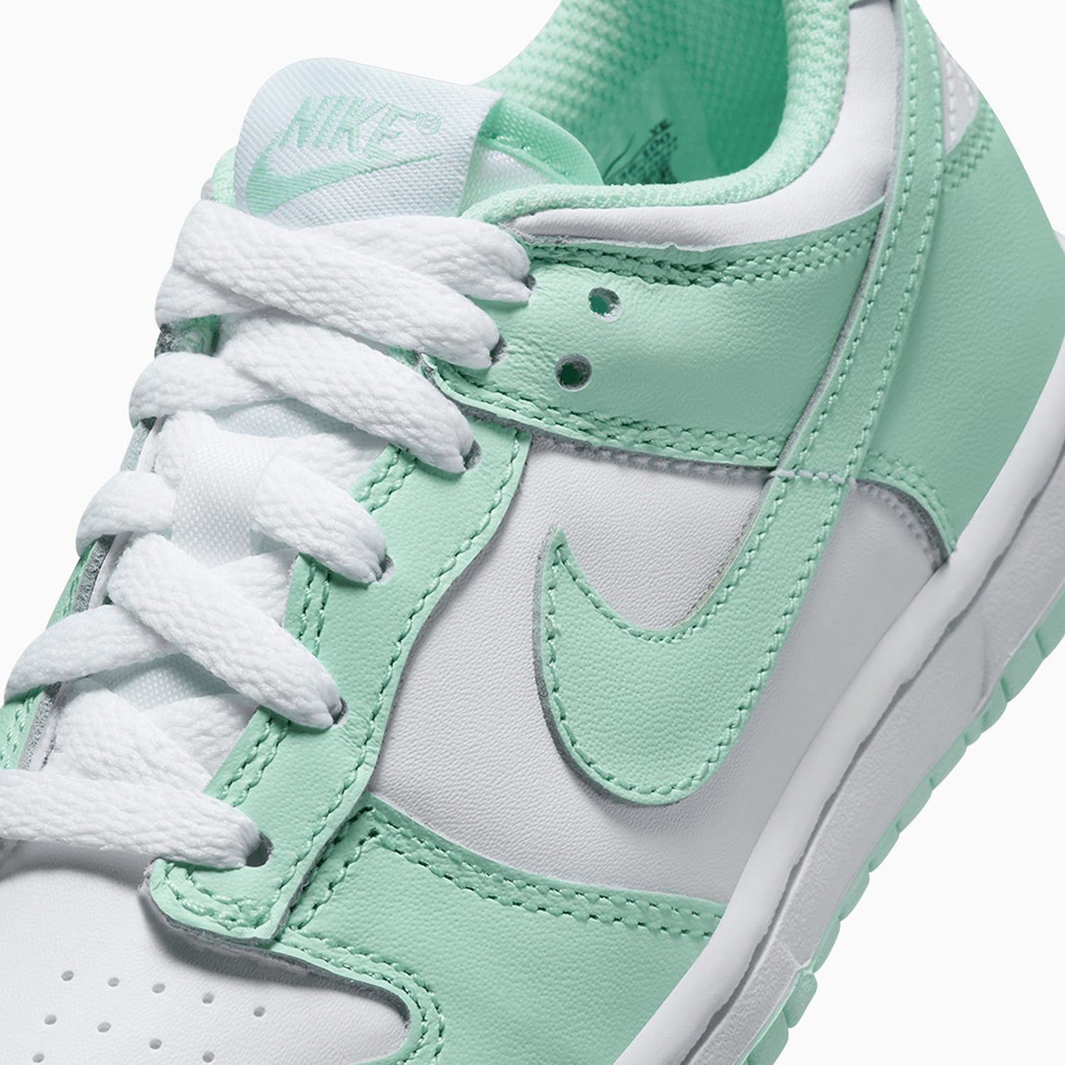 nike-kids-dunk-low-mint-foam-pre-school-shoes-fz3536-100