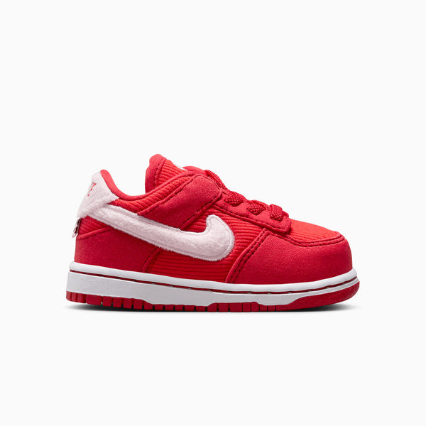 nike-kids-dunk-low-valentines-