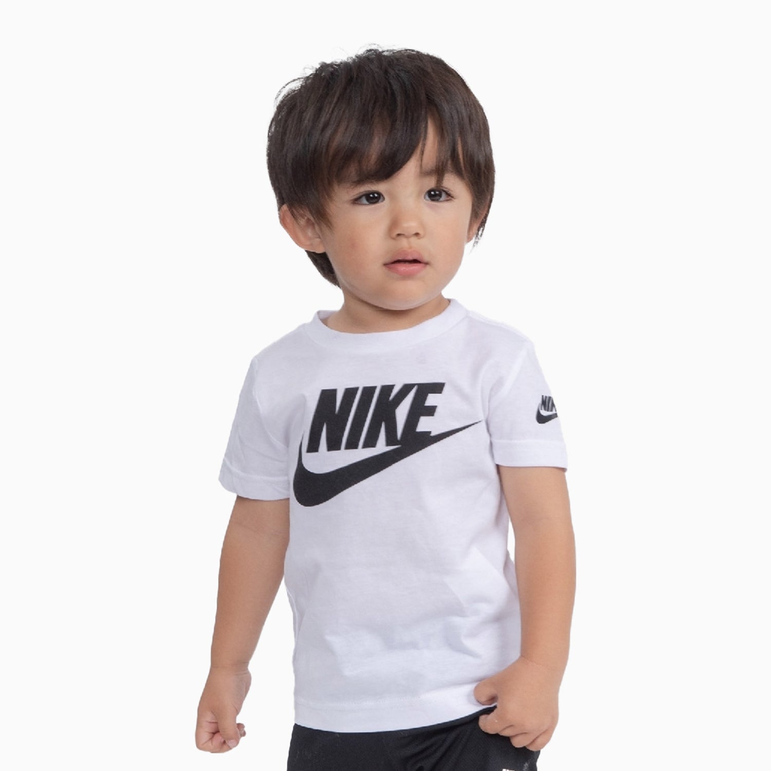 nike-kids-sportswear-futura-evergreen-t-shirt-76j575-001.