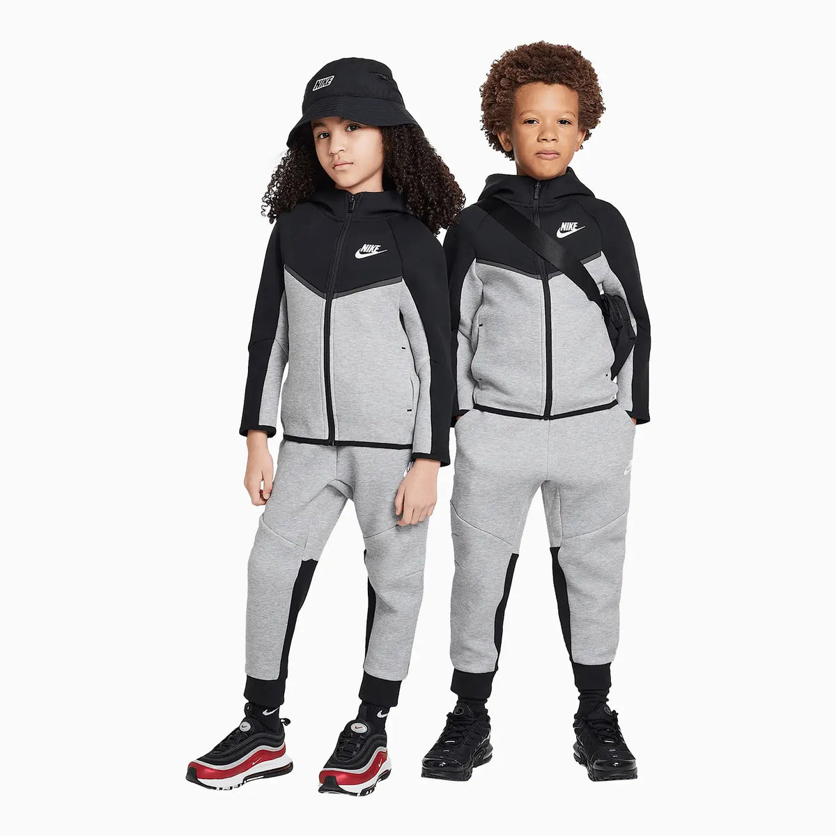 nike-kids-sportswear-tech-