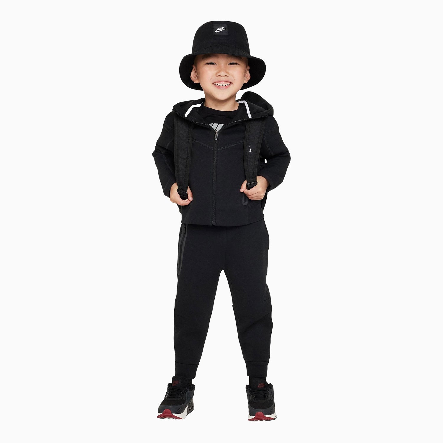 nike-kids-sportswear-tech-fleece-tracksuit-76l050-023
