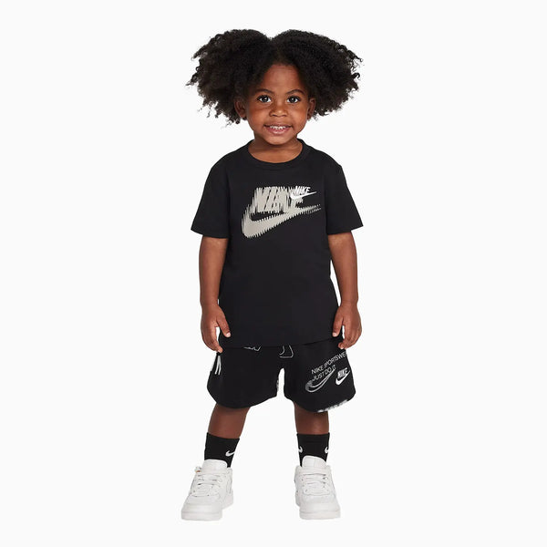 nike-kids-sportswear-tech-