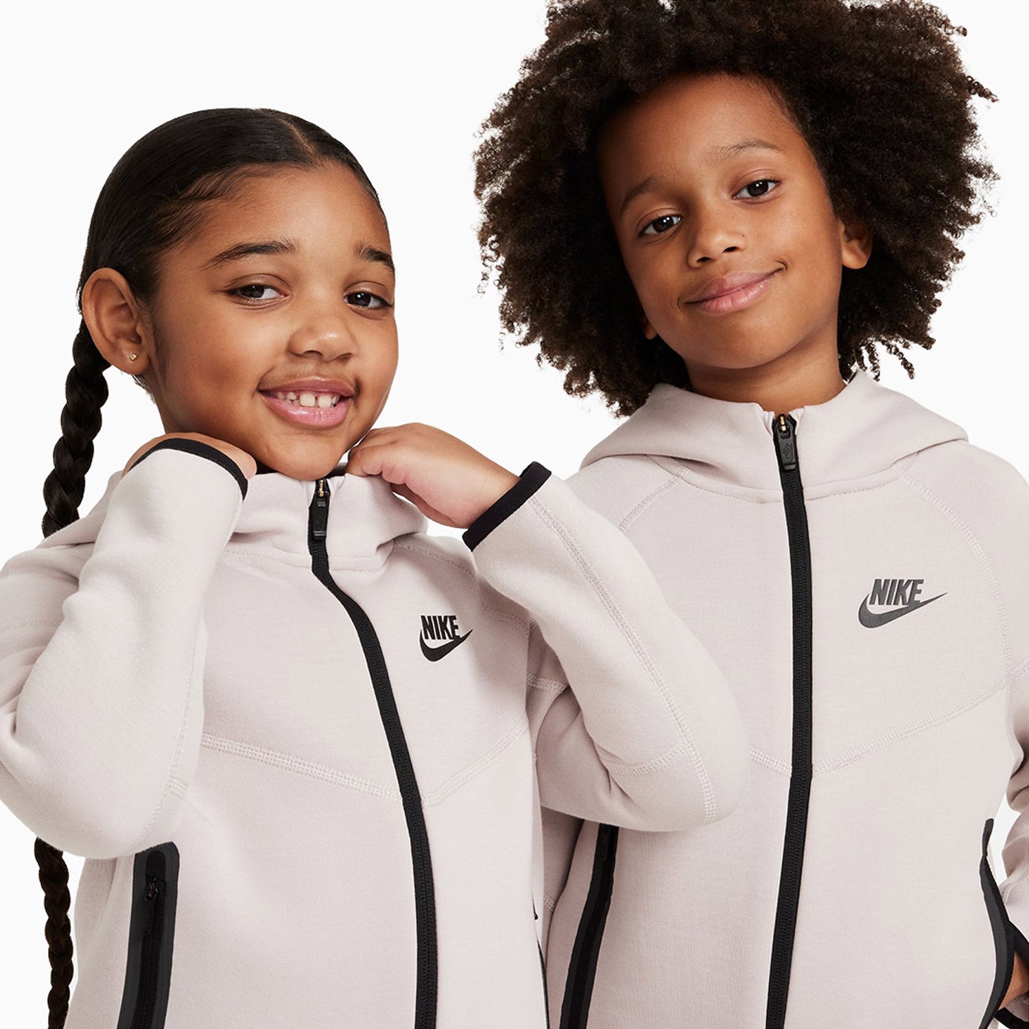 nike-kids-sportswear-tech-fleece-tracksuit-86l050-pa1