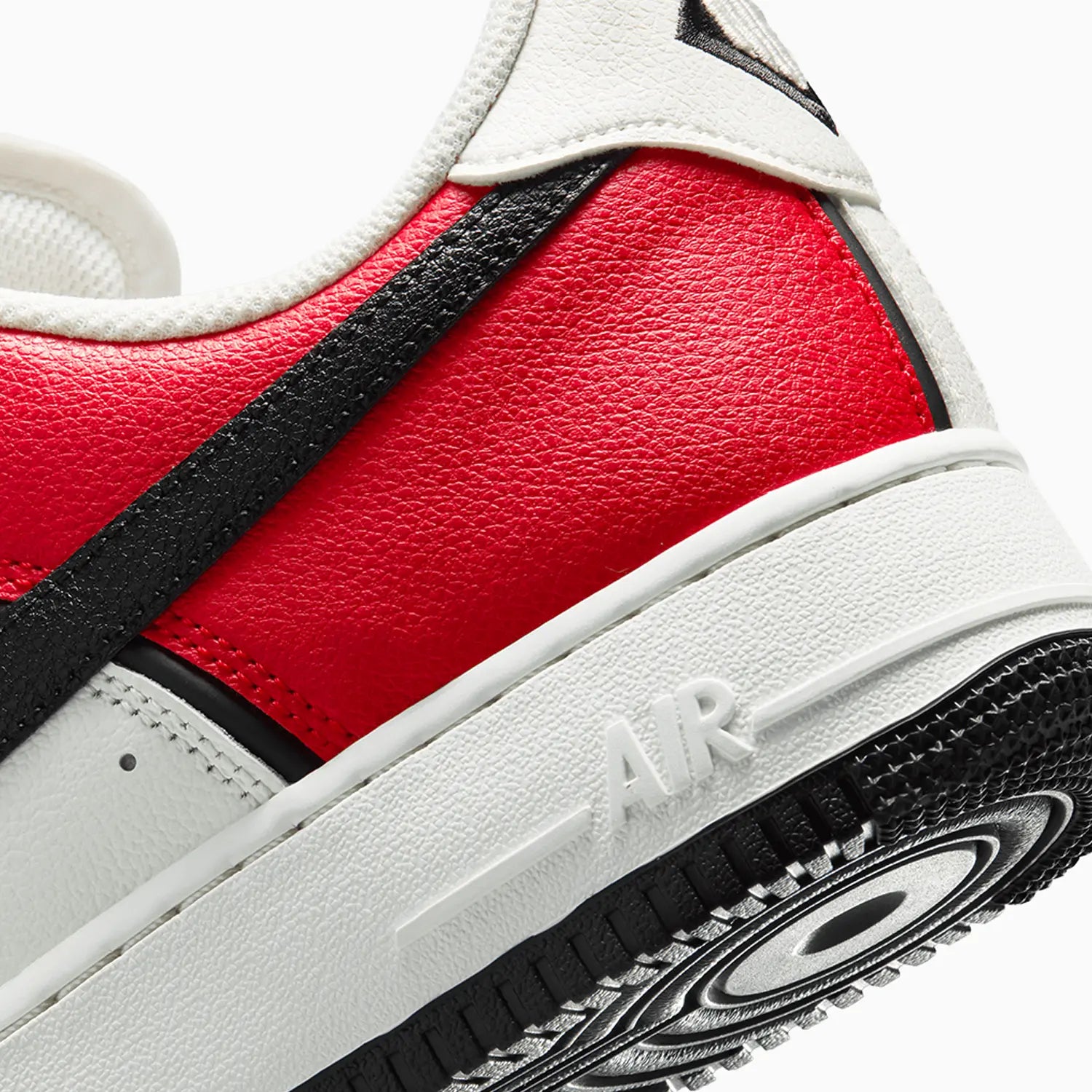 Men's Air Force 1 07 LV8 Nike - Tops and Bottoms USA