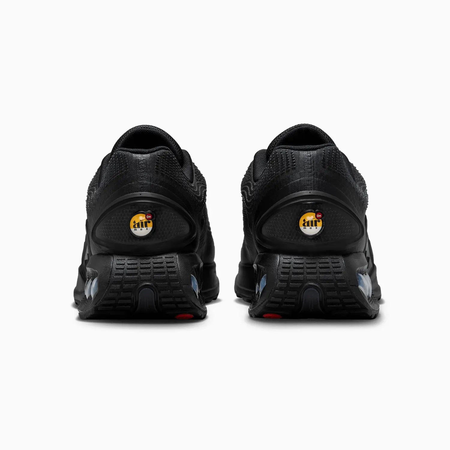 nike-mens-air-max-dn-black-metallic-grey-shoes-dv3337-006_5