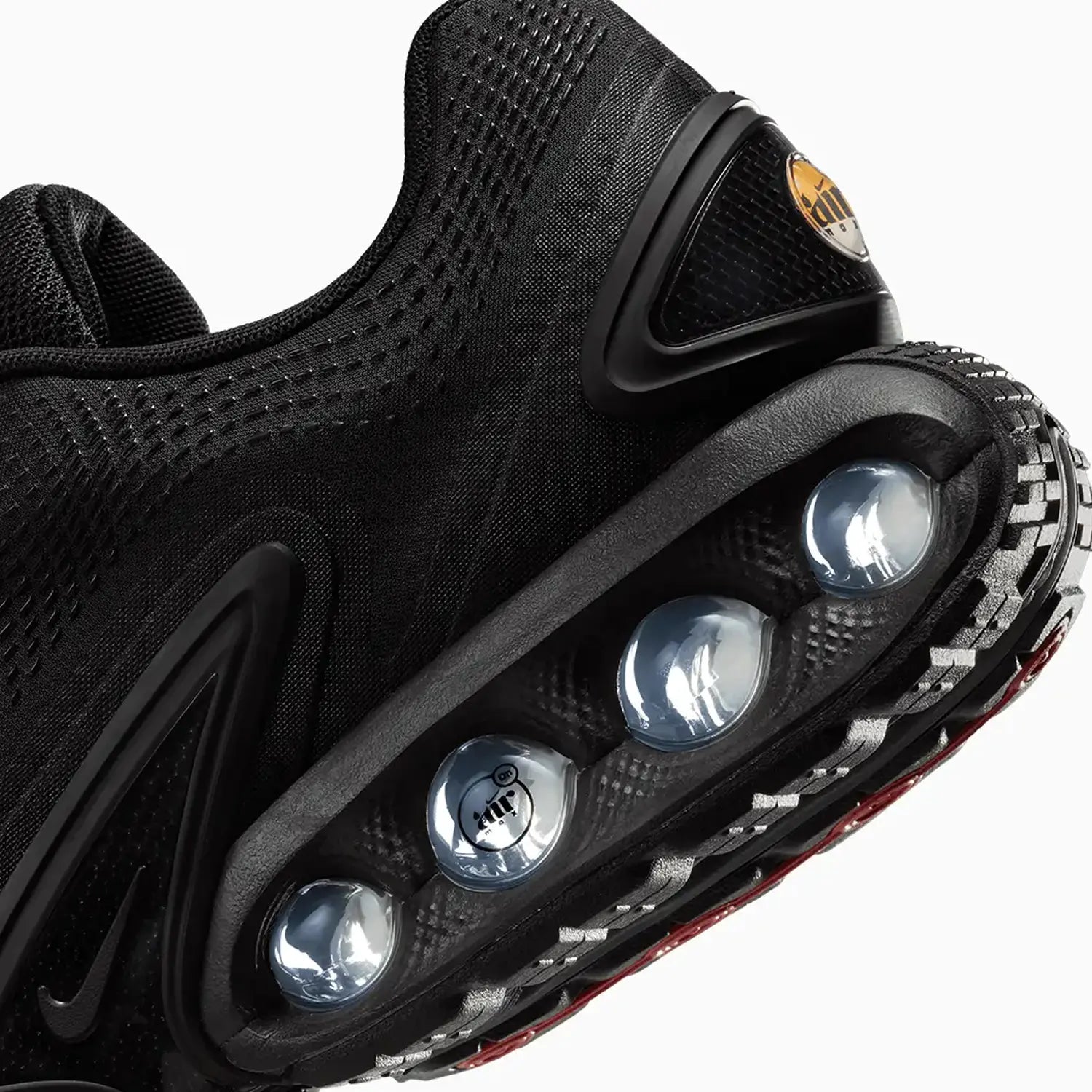 nike-mens-air-max-dn-black-metallic-grey-shoes-dv3337-006_5