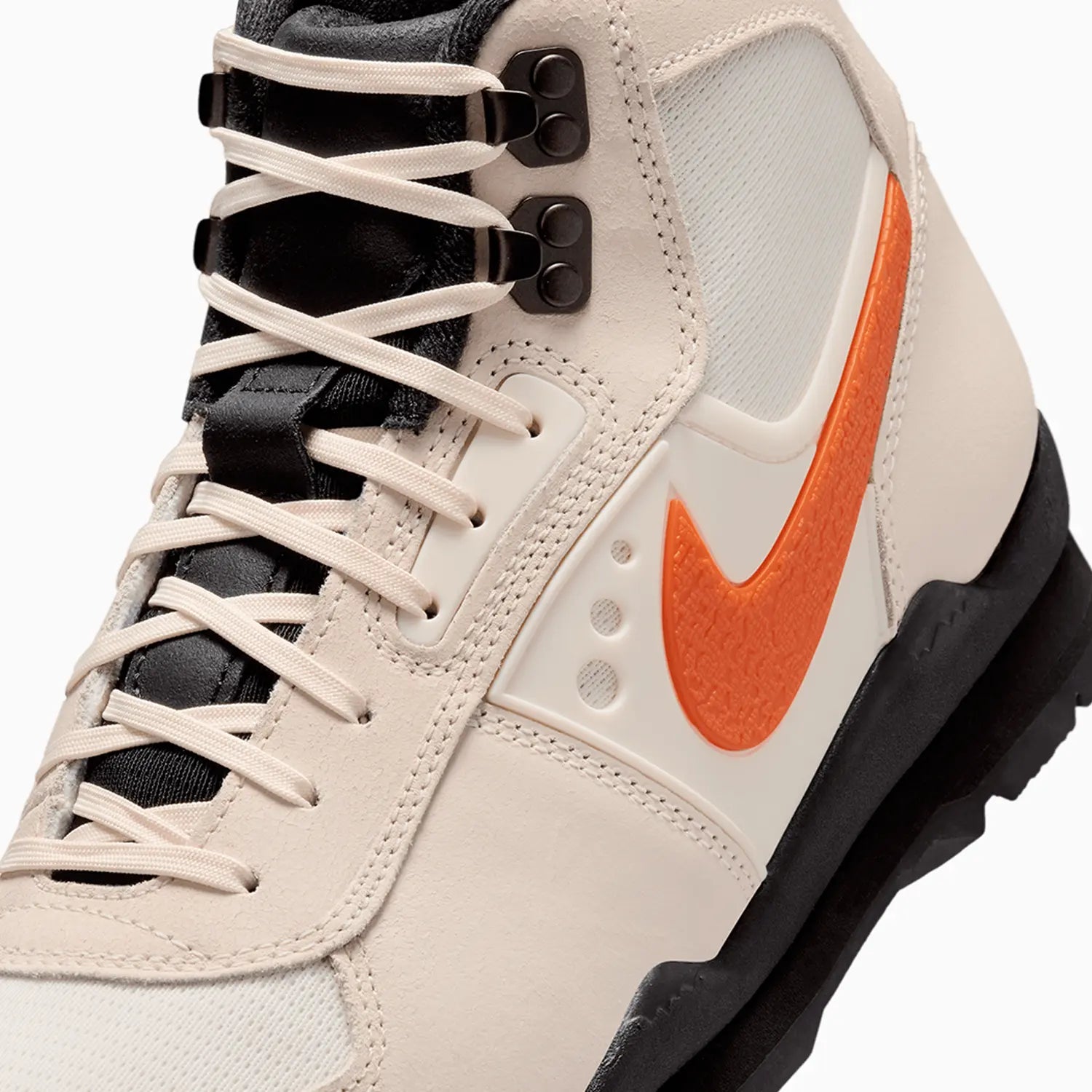 Men's Baltoro "Chalk and Safety Orange" Nike - Tops and Bottoms USA
