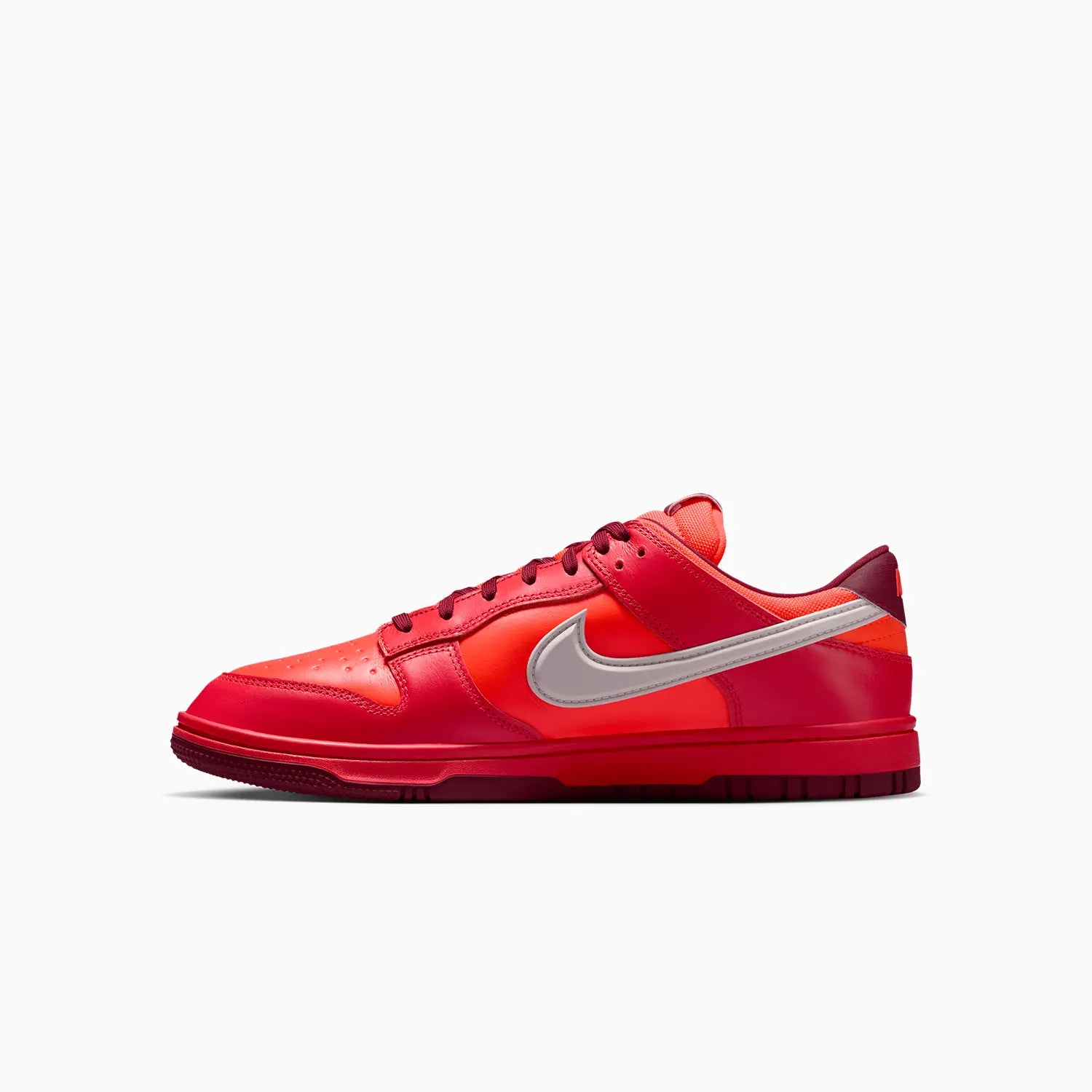 Men's Dunk Low Gore-Tex "Crimson"