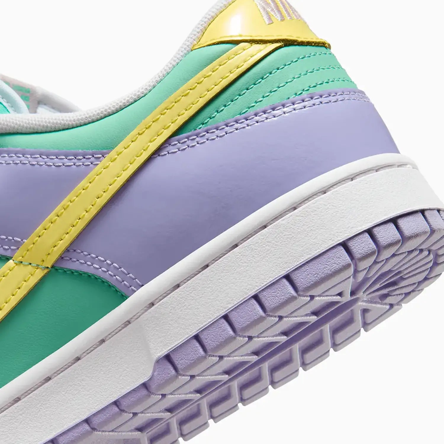 Men's Dunk Low Retro "Easter"