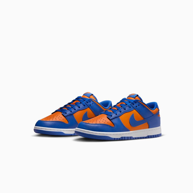 Men's Dunk Low Retro 'Knicks' - Lightweight cushioning and heritage outsole design