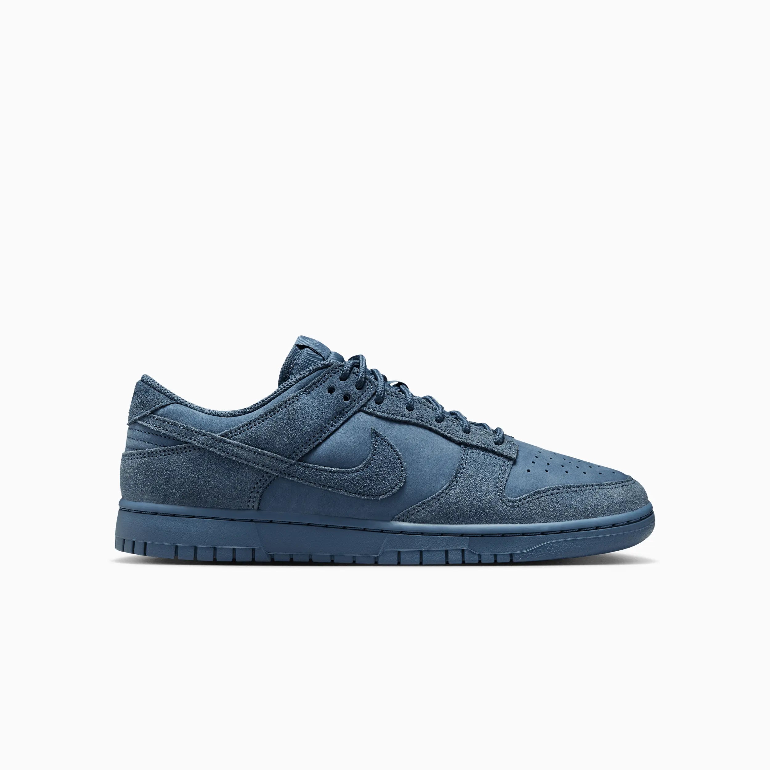 Men's Dunk Low Retro SE "Diffused Blue"