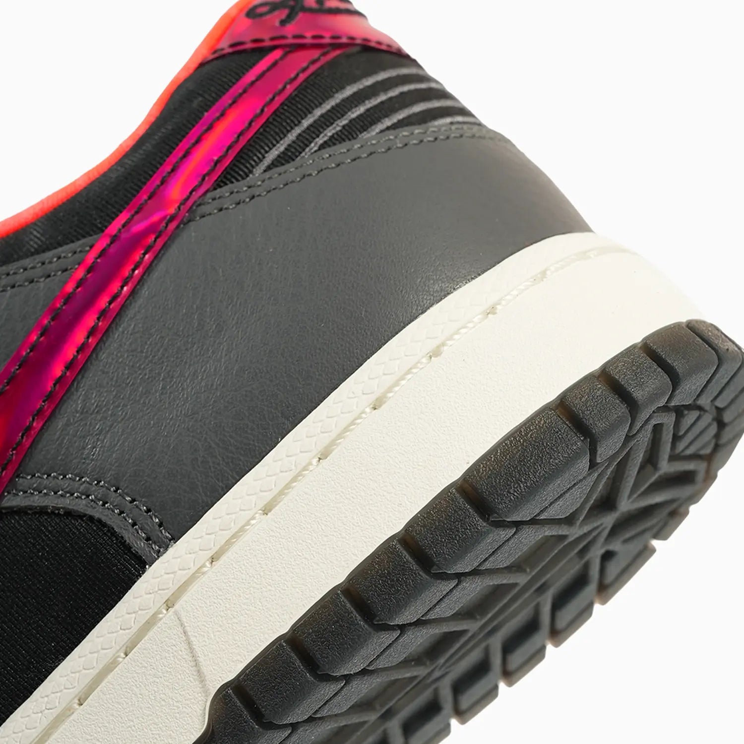 Men's Kobe Dunk Low Protro "WNBA All-Star" Nike - Tops and Bottoms USA