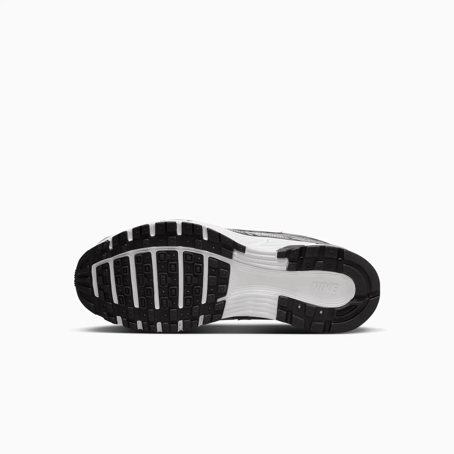 Men's P-6000 "Metallic Silver"